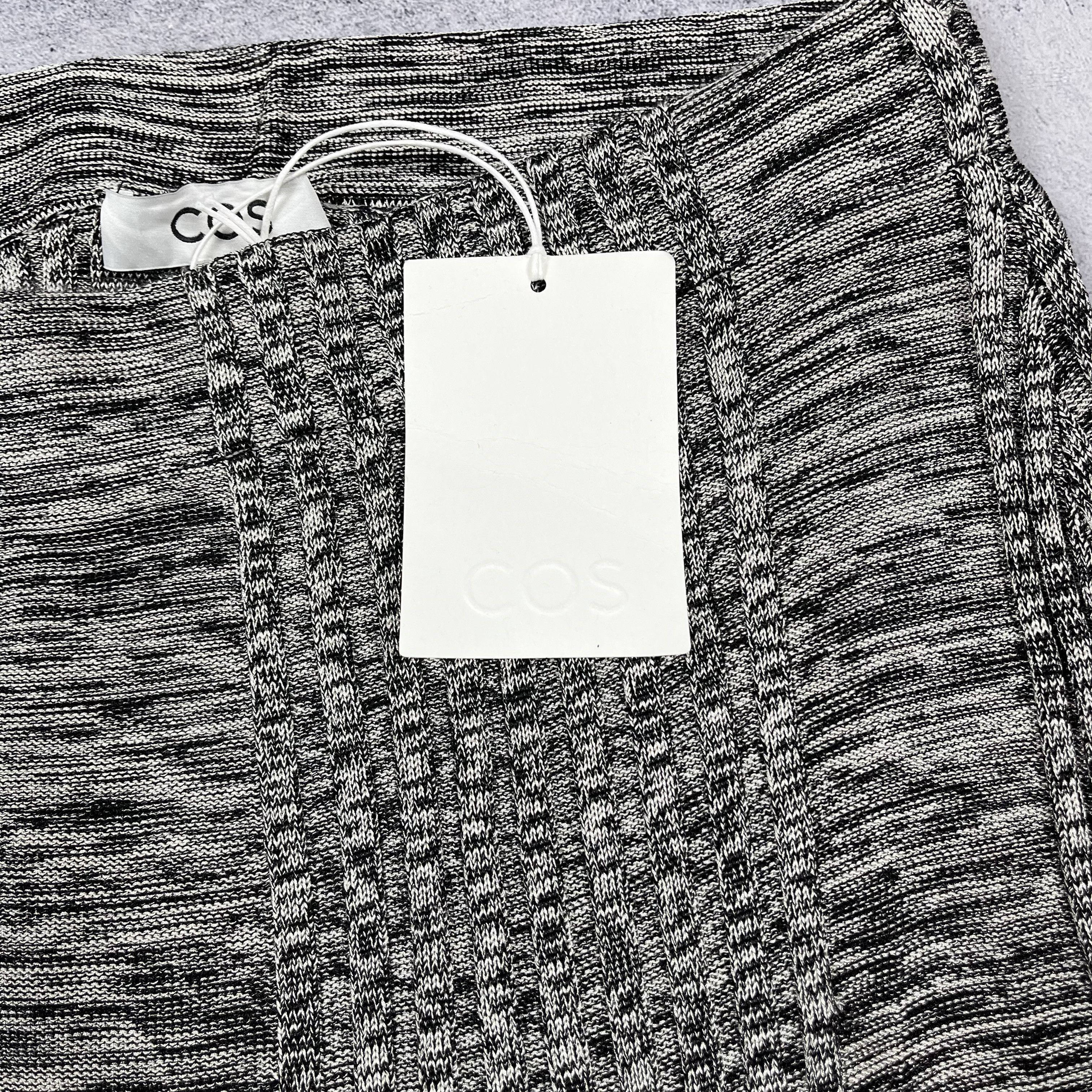 Cos NWT COS Flared Ribbed-Panel Midi Skirt Size 32" / US 10 / IT 46 - 7 Thumbnail