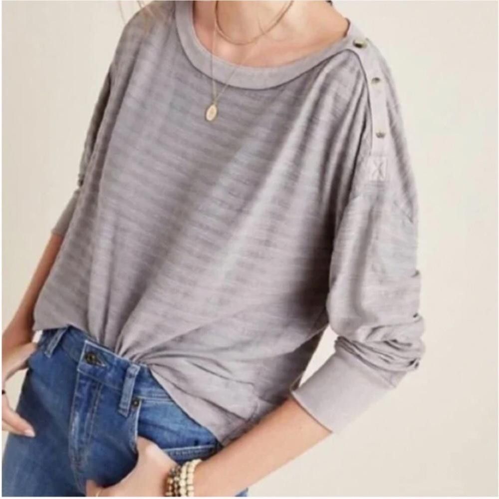 Designer Anthropologie l Delilah Button Shoulder Top Small Size S / US 4 / IT 40 - 1 Thumbnail