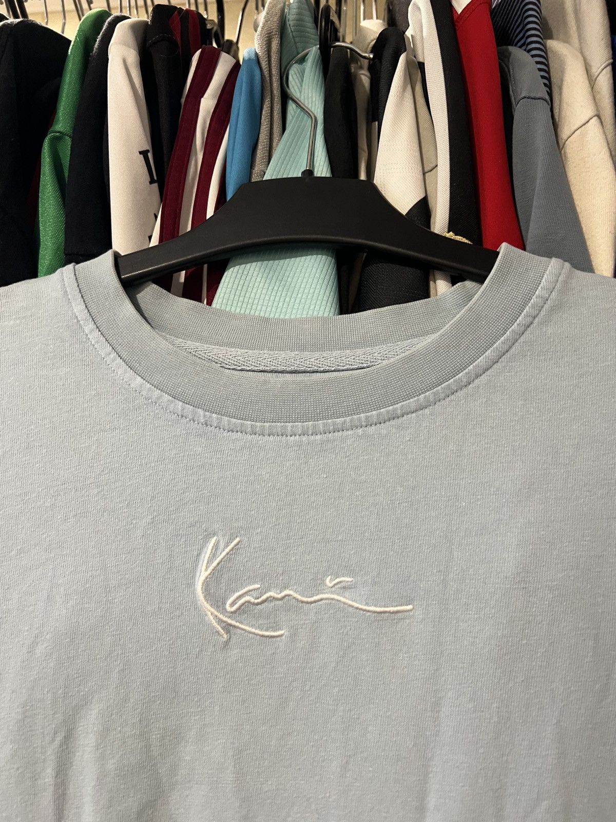 Other VINTAGE KARL KANI EMBROIDERED CENTRE LOGO BLUE BLANK T SHIR Size US L / EU 52-54 / 3 - 3 Thumbnail