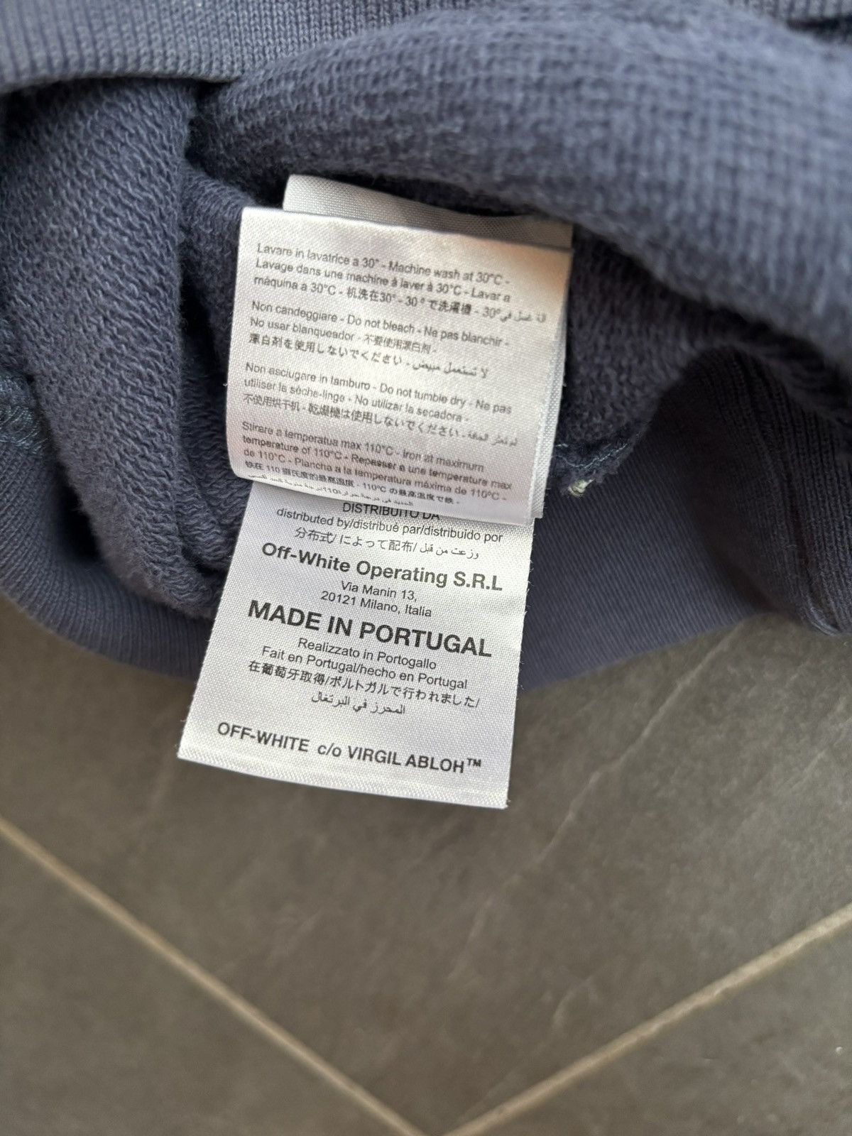 Off-White Off White Carvaggio “Seeing Things” Sweatshirt - Size Small Size US S / EU 44-46 / 1 - 7 Thumbnail