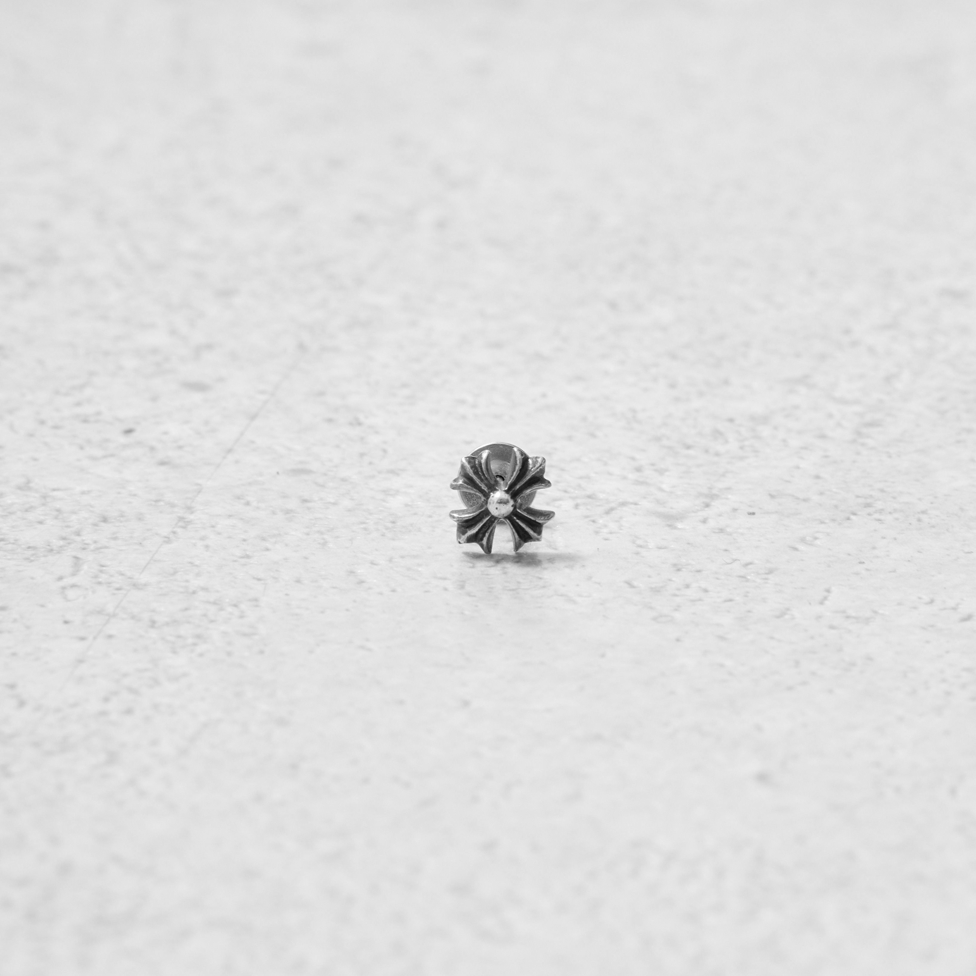 Chrome Hearts CHROME HEARTS plus stud earrings Size ONE SIZE - 1 Thumbnail