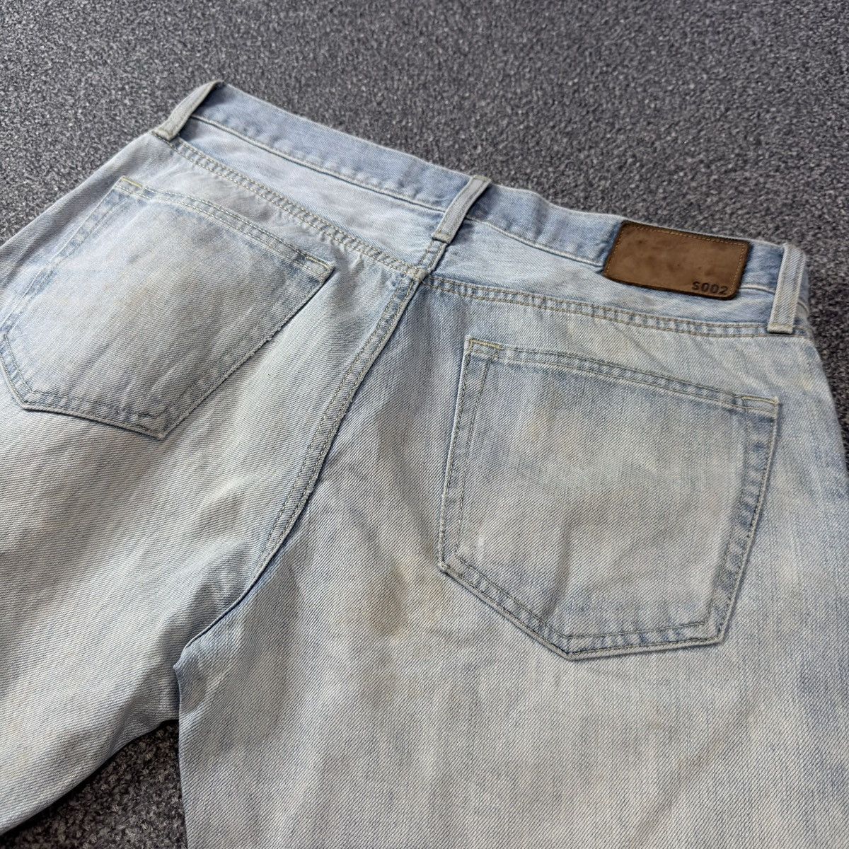Undercover Archives Japanese Denim Uniqlo UJ S002 Fade Wideleg Denim Size US 33 - 8 Thumbnail