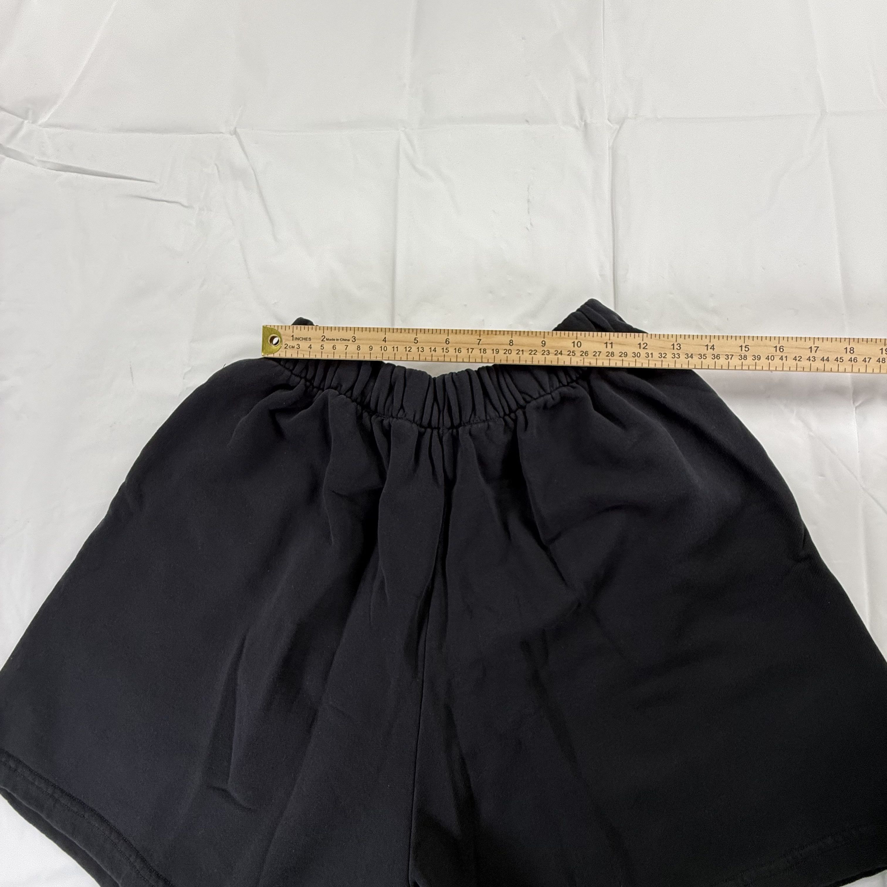 Vlone Vlone Red Skully Shorts Flame Skull Graphic Mens XL NEW Size US 40 / EU 56 - 10 Thumbnail