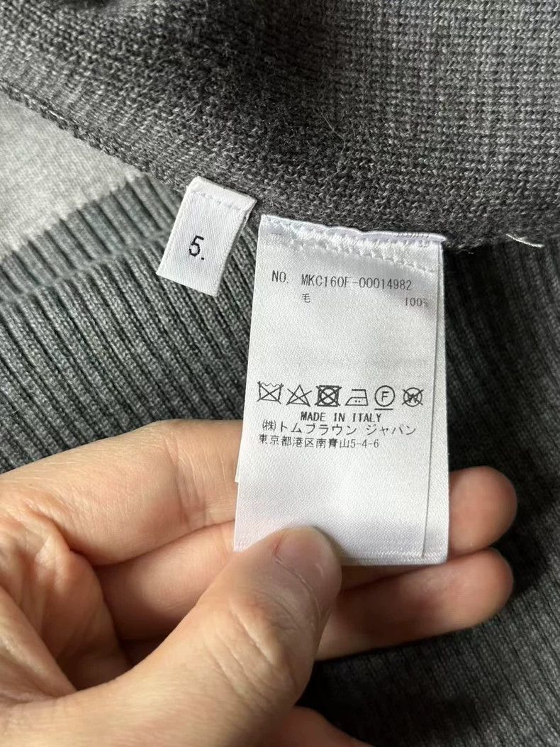 Thom Browne THOM BROWNE Color block cardigan 2502-Nextarrow Size US XXL / EU 58 / 5 - 4 Thumbnail