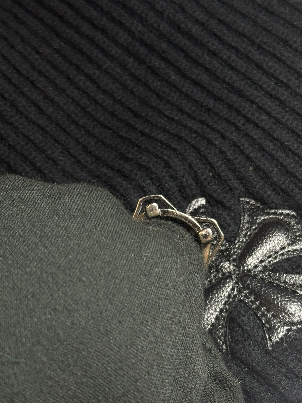 Jewelry 14K Gold Black Diamond Pavé Statement Ring (13g) Size ONE SIZE - 9 Thumbnail