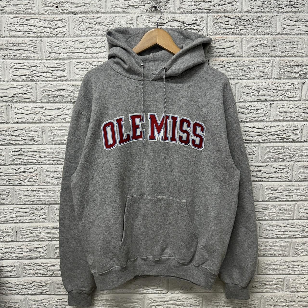 Champion Vintage Champion Ole Miss Patch Grey Sweatshirt Medium Size US M / EU 48-50 / 2 - 2 Thumbnail
