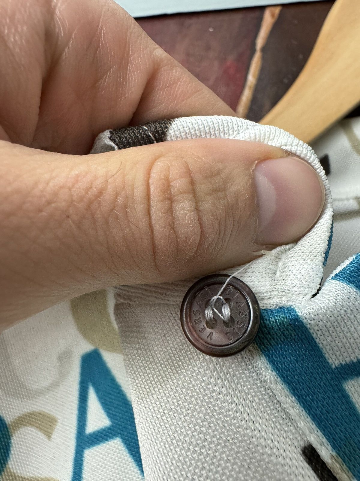 Versace Versace Classic Polo Tee Fullprint Logo Luxury Designer Hype Size US XL / EU 56 / 4 - 4 Thumbnail