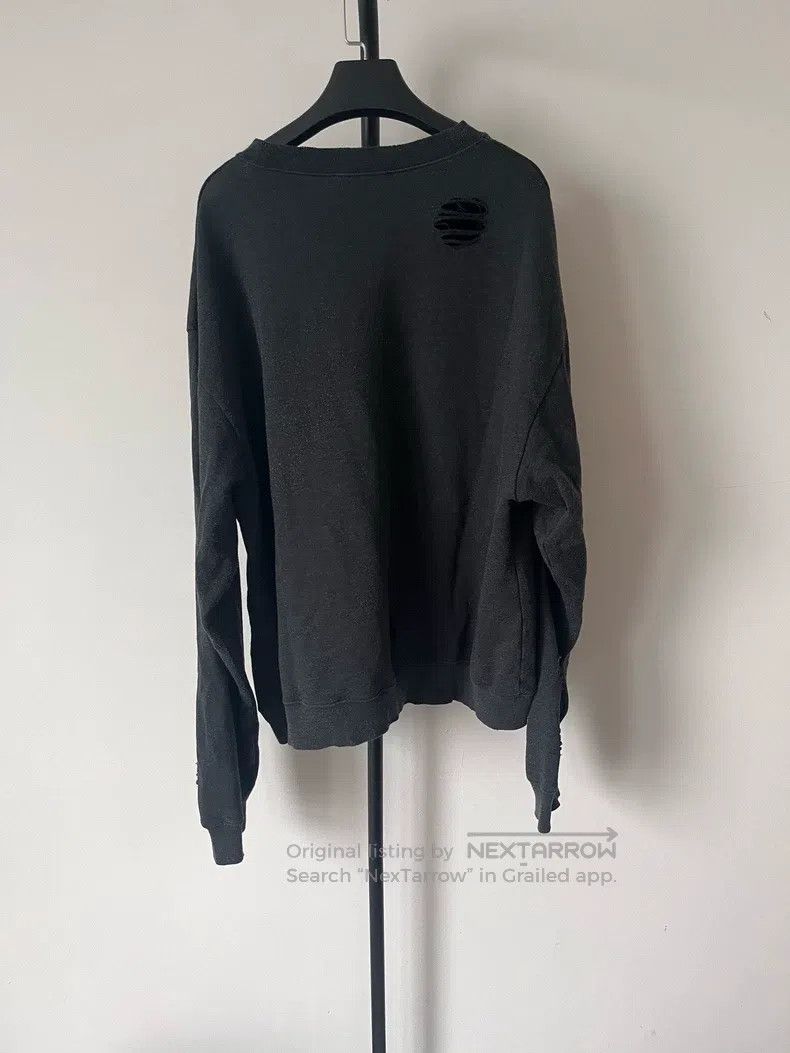 Acne Studios Acne Studios Round-neck printed long-sleeve raglan sleeve Size US L / EU 52-54 / 3 - 2 Thumbnail
