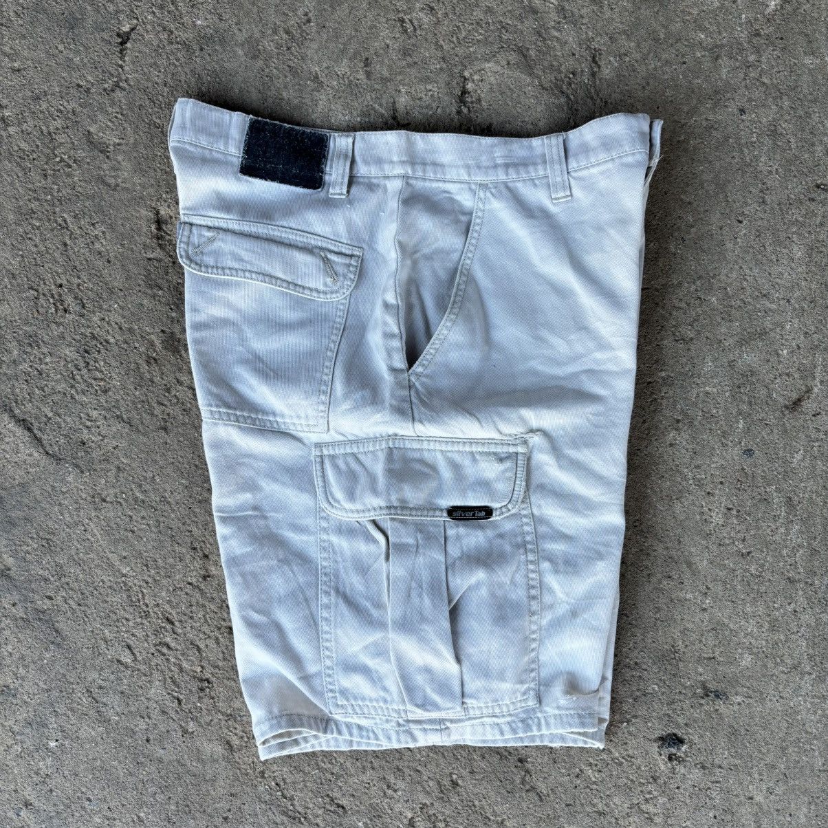 Levi's Vintage Clothing Vintage Silver Tab Cargo Shorts Size US 32 / EU 48 - 5 Thumbnail
