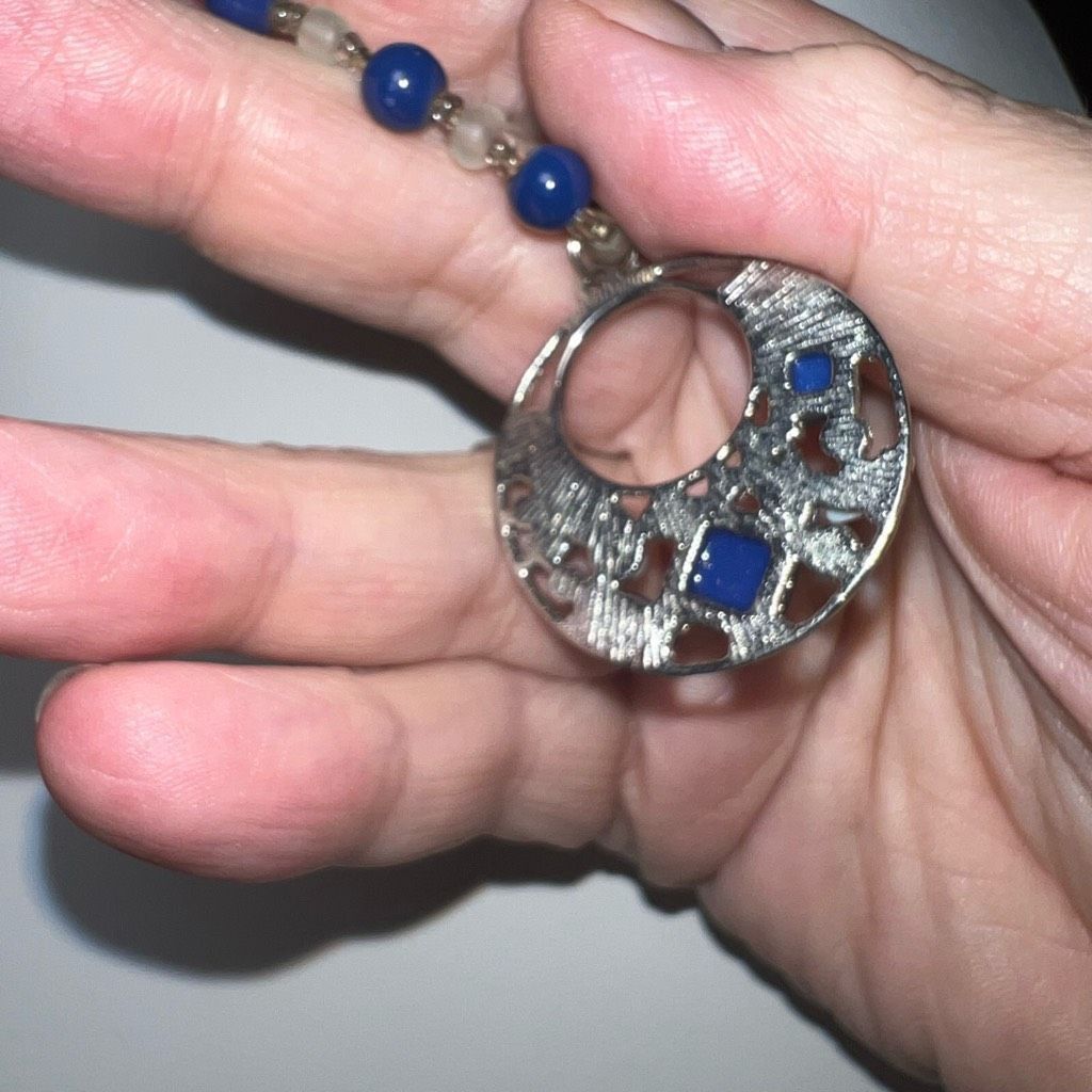 Vintage Vintage Boho Silver Tone and Blue and green Art Glass Neckla Size ONE SIZE - 7 Thumbnail