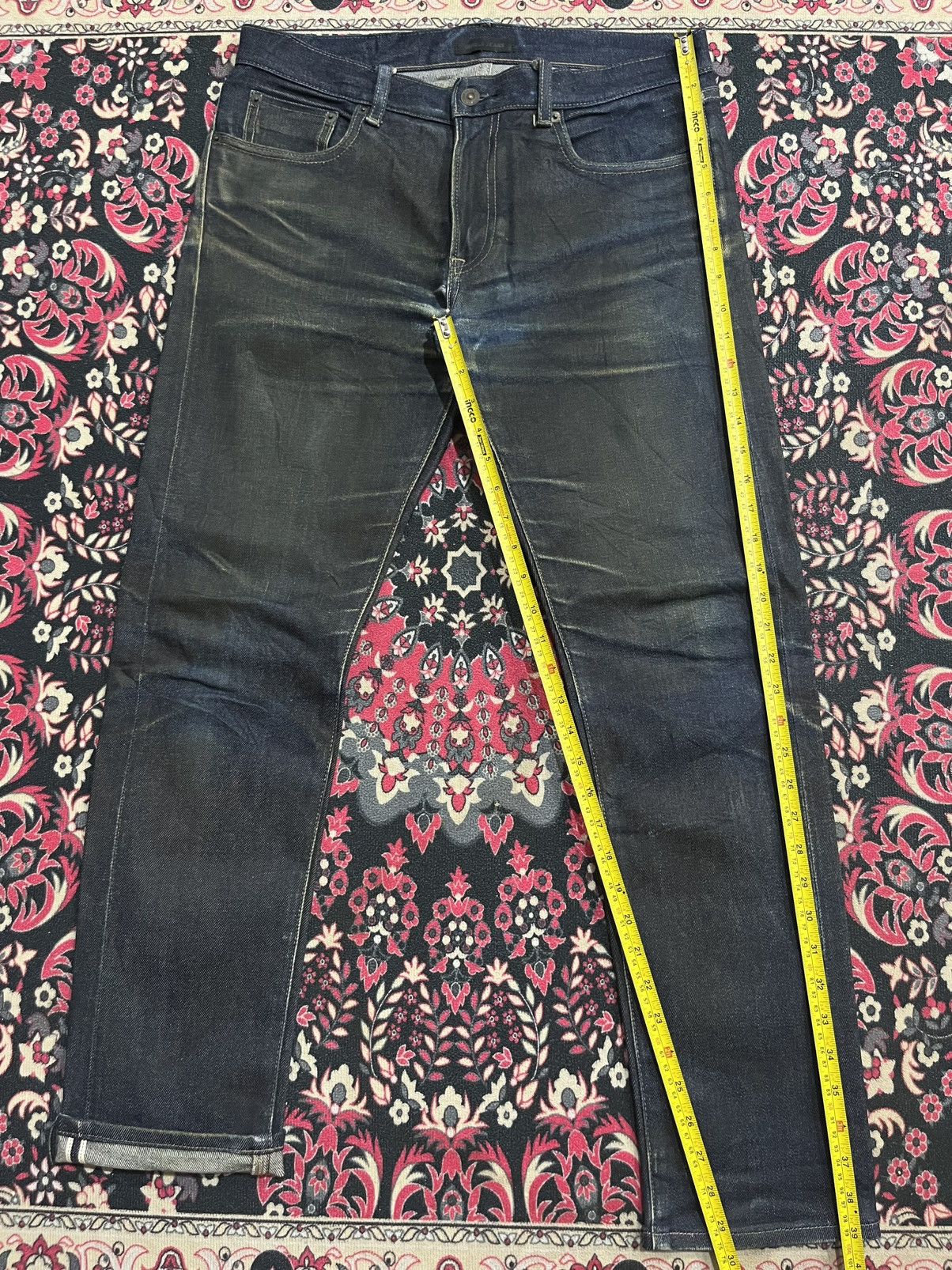 Undercover × Uniqlo Vintage Uniqlo UJ Dark Blue Faded Washed Selvedge Jeans Size US 32 / EU 48 - 13 Thumbnail