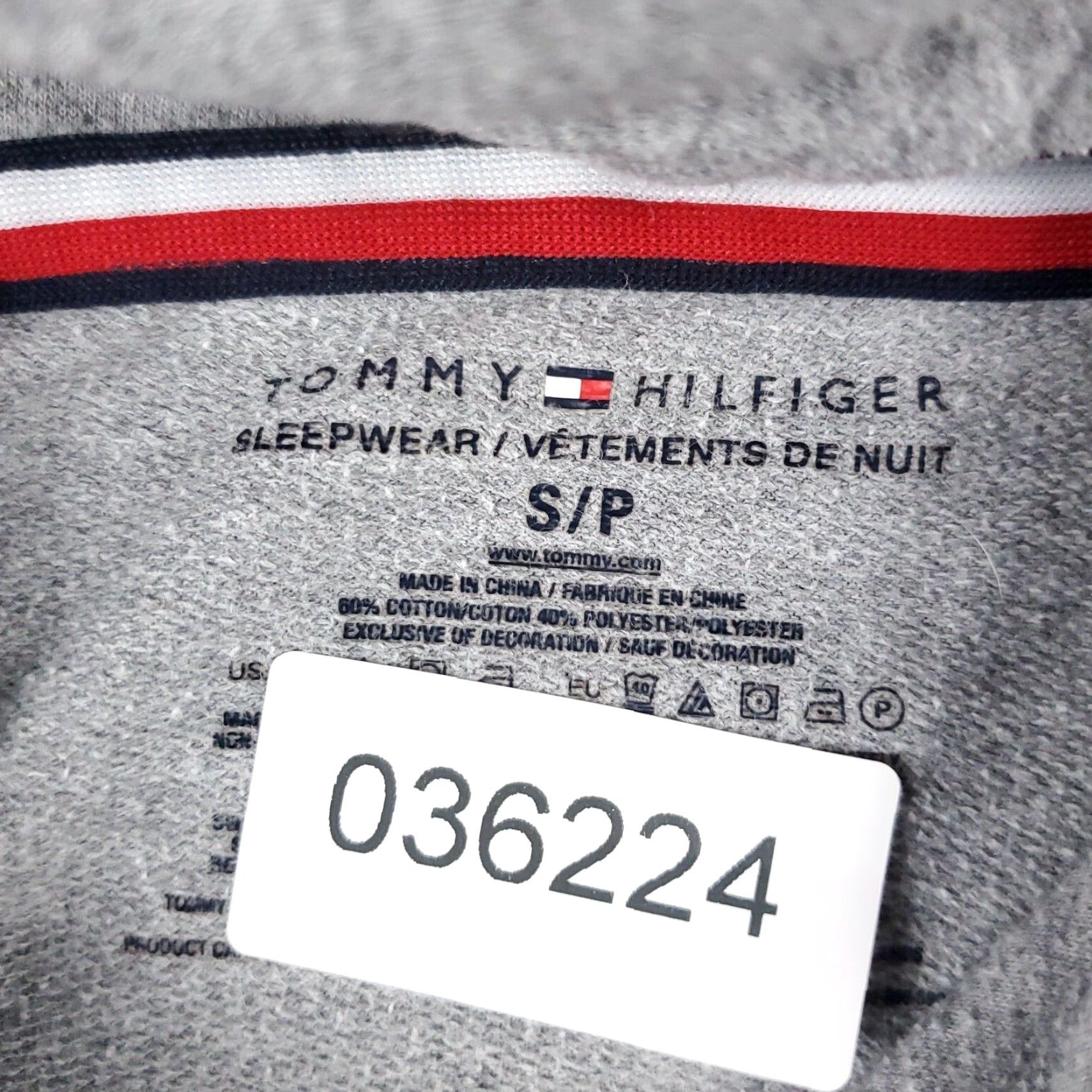 Tommy Hilfiger Tommy Hilfiger Sweater Mens Small Gray Sleepwear Pullover Hoodie Long Sleeve Size US S / EU 44-46 / 1 - 8 Thumbnail
