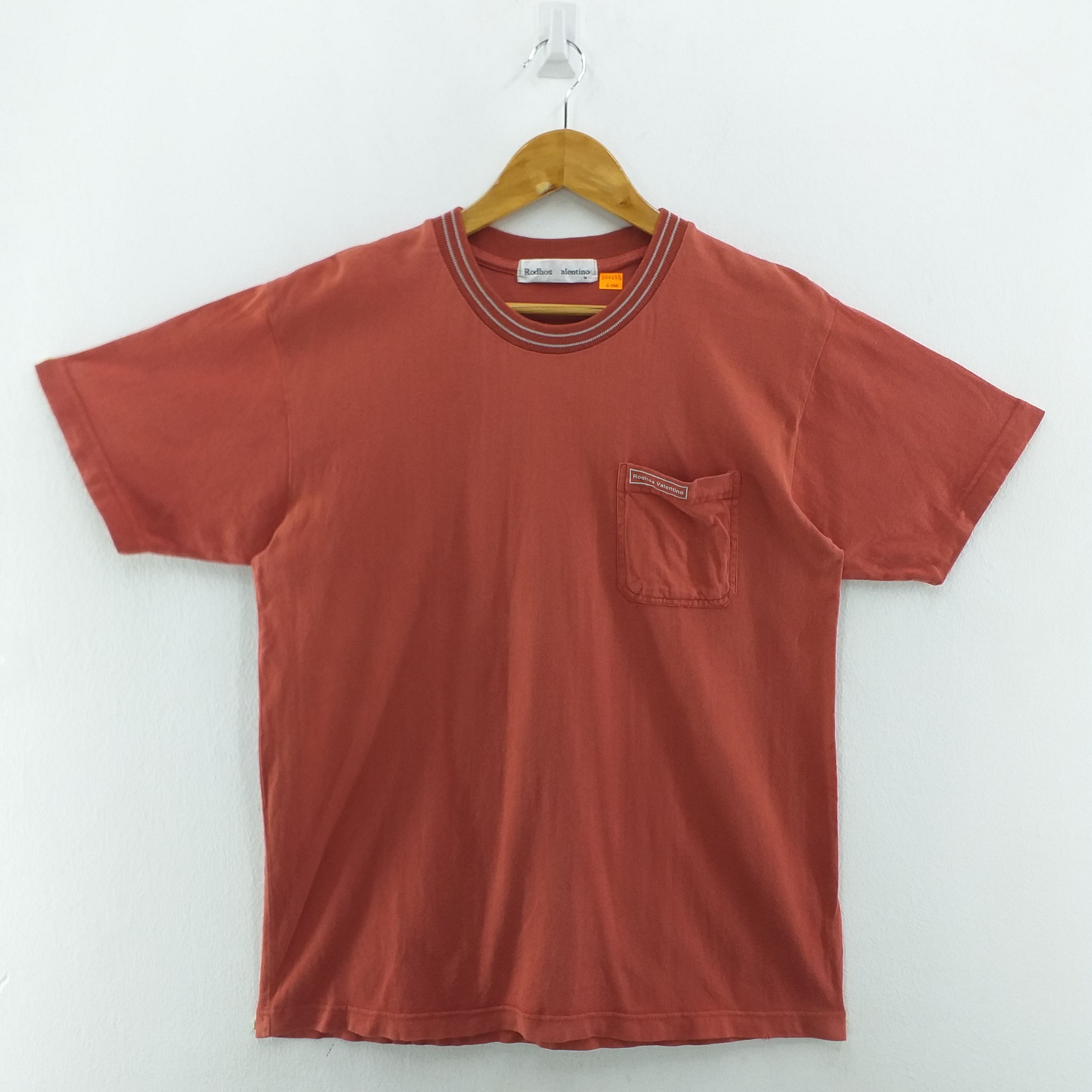 Vintage 90s Rodhos Valentino Single Pocket T Shirt -G006