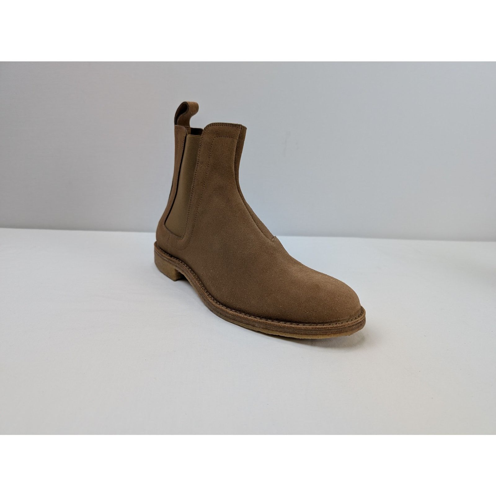 Bottega Veneta o1rshd1 Q:2 / Calf Suede Chelsea Boots in Camel Size US 12 / EU 45 - 1 Thumbnail