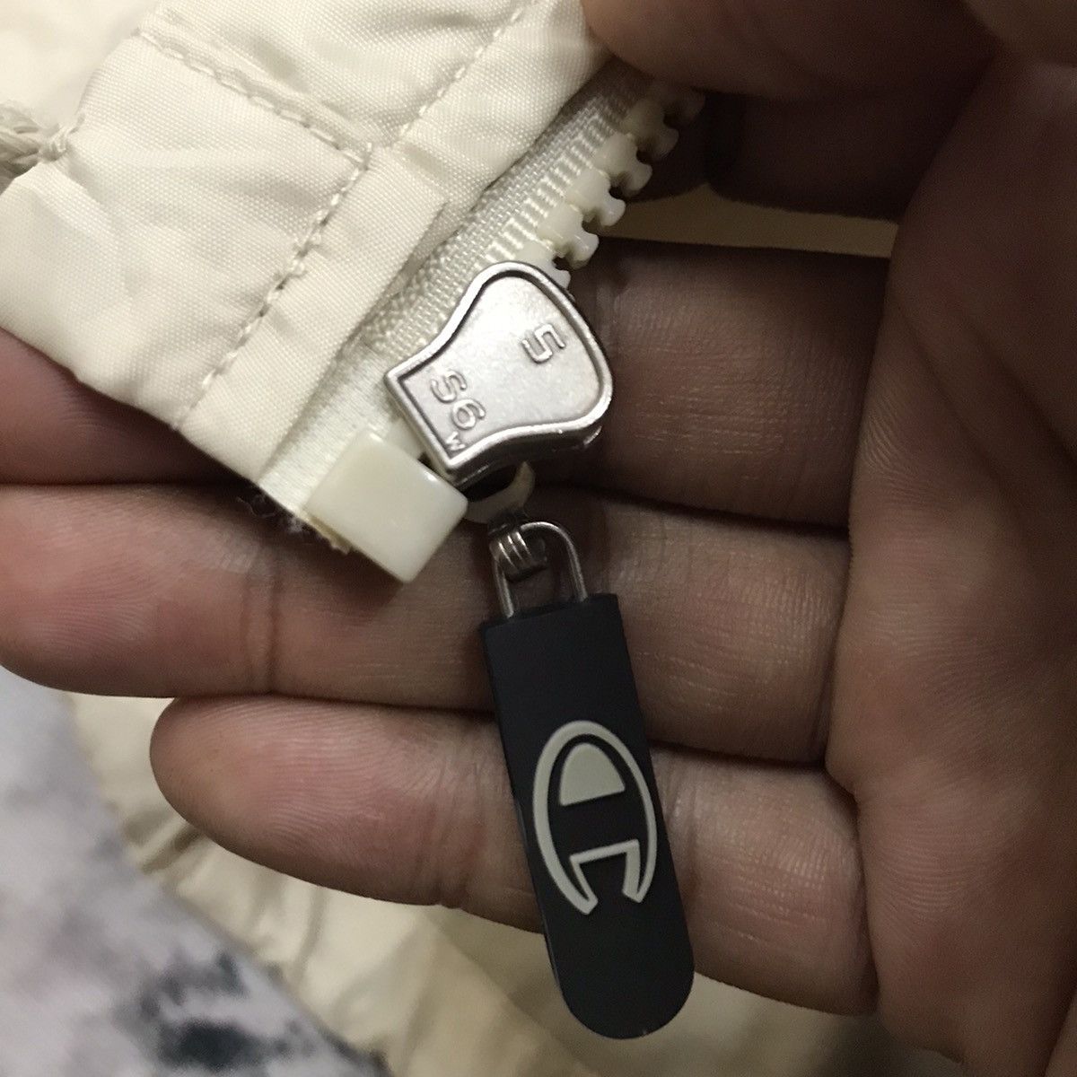 Champion × Vintage Vintage Champion Authentic Athletic Apparel Windbreaker Size US M / EU 48-50 / 2 - 14 Thumbnail