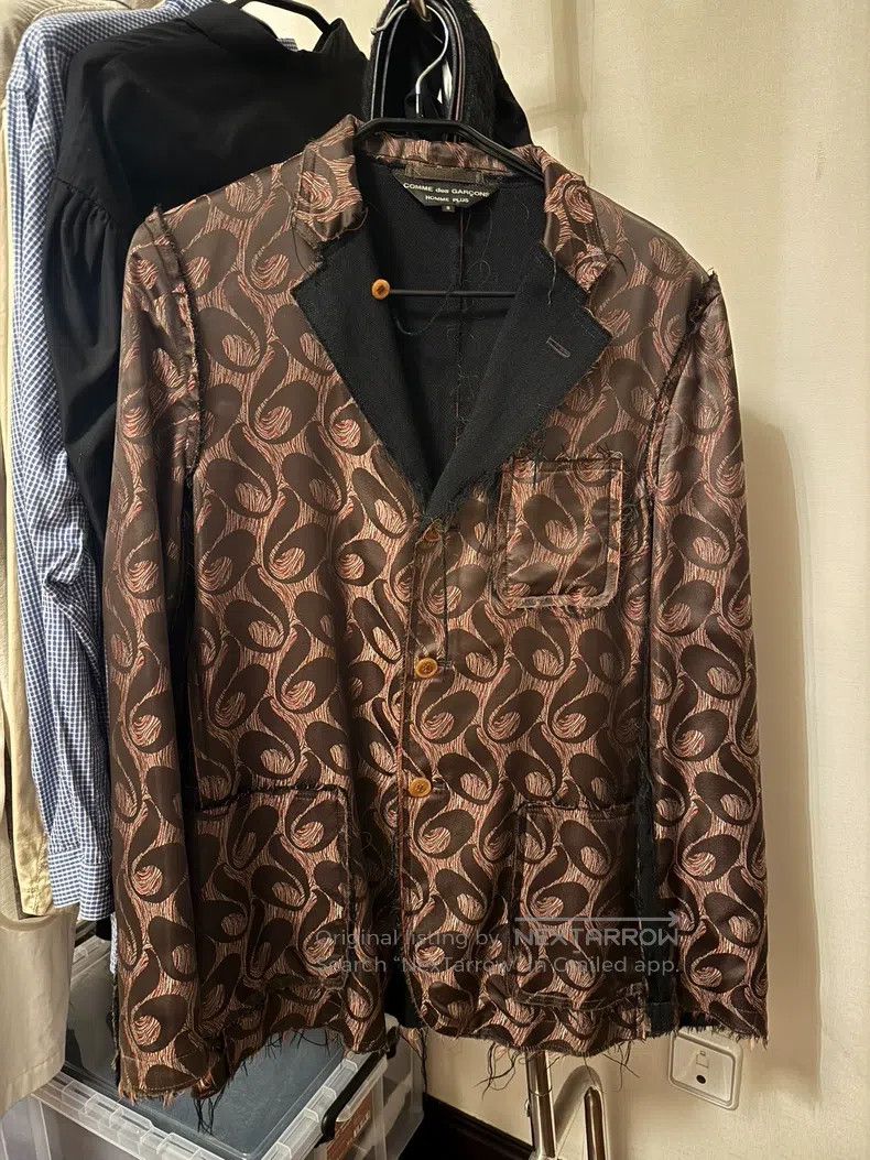 Comme des Garcons Comme Des Garcons Cuprammonium rayon peacock pattern rever Size US S / EU 44-46 / 1 - 1 Thumbnail