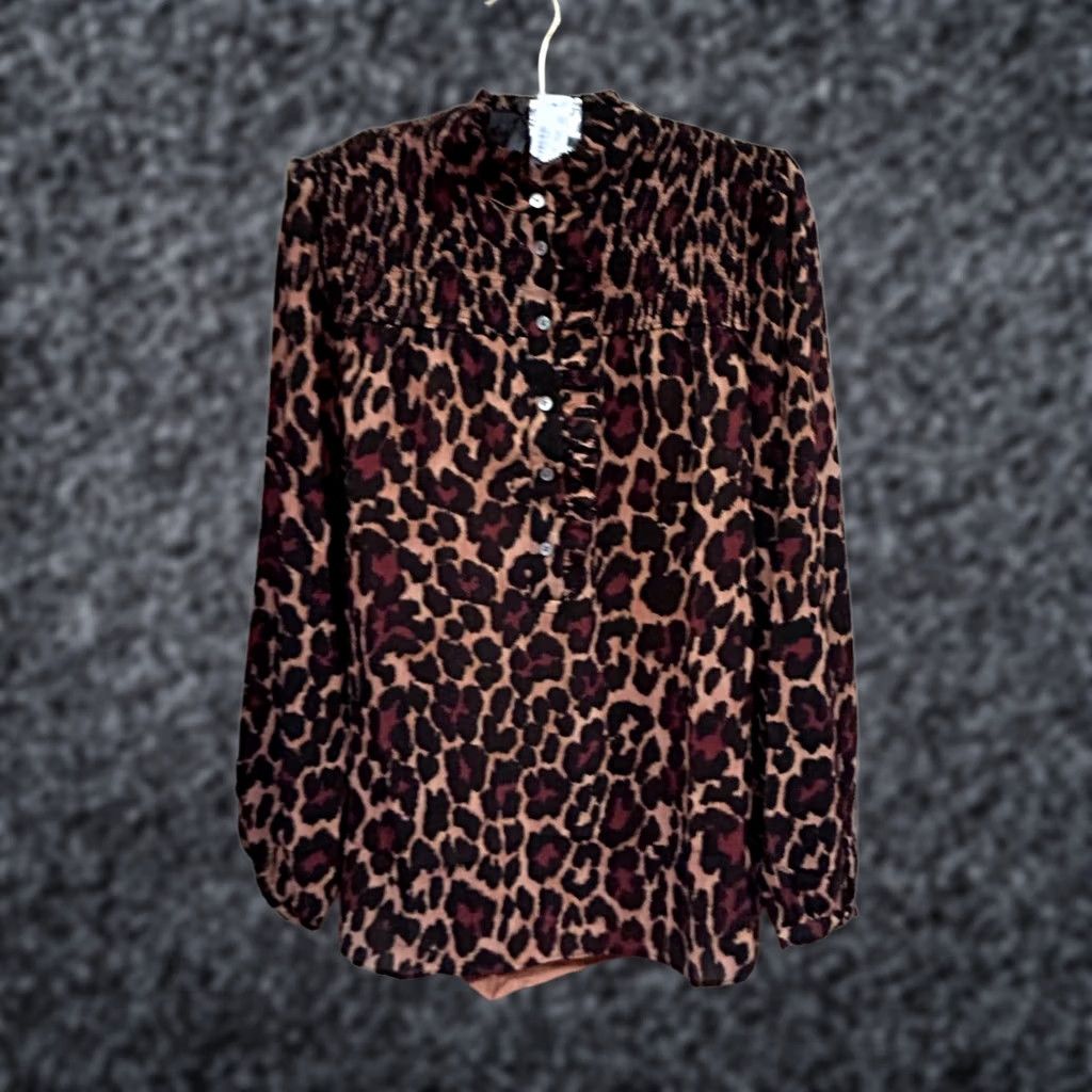 J.Crew J.CREW Women Blouse Medium Leopard Multicolor Crinkle Chiffon Smocked Popover Top Long Sleeve Size M / US 6-8 / IT 42-44 - 1 Thumbnail