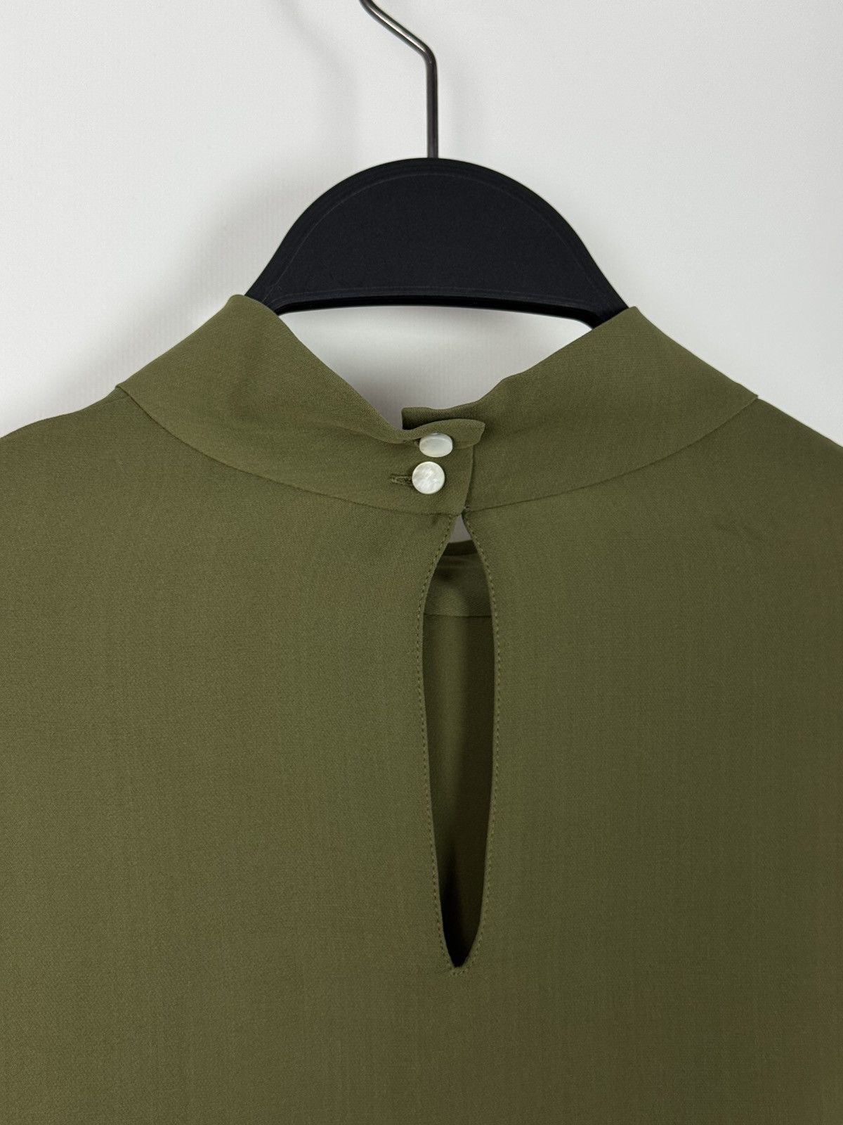 Theory NWT Theory Mock Neck Silk Blouse Top Long Sleeve Size L / US 10 / IT 46 - 13 Thumbnail