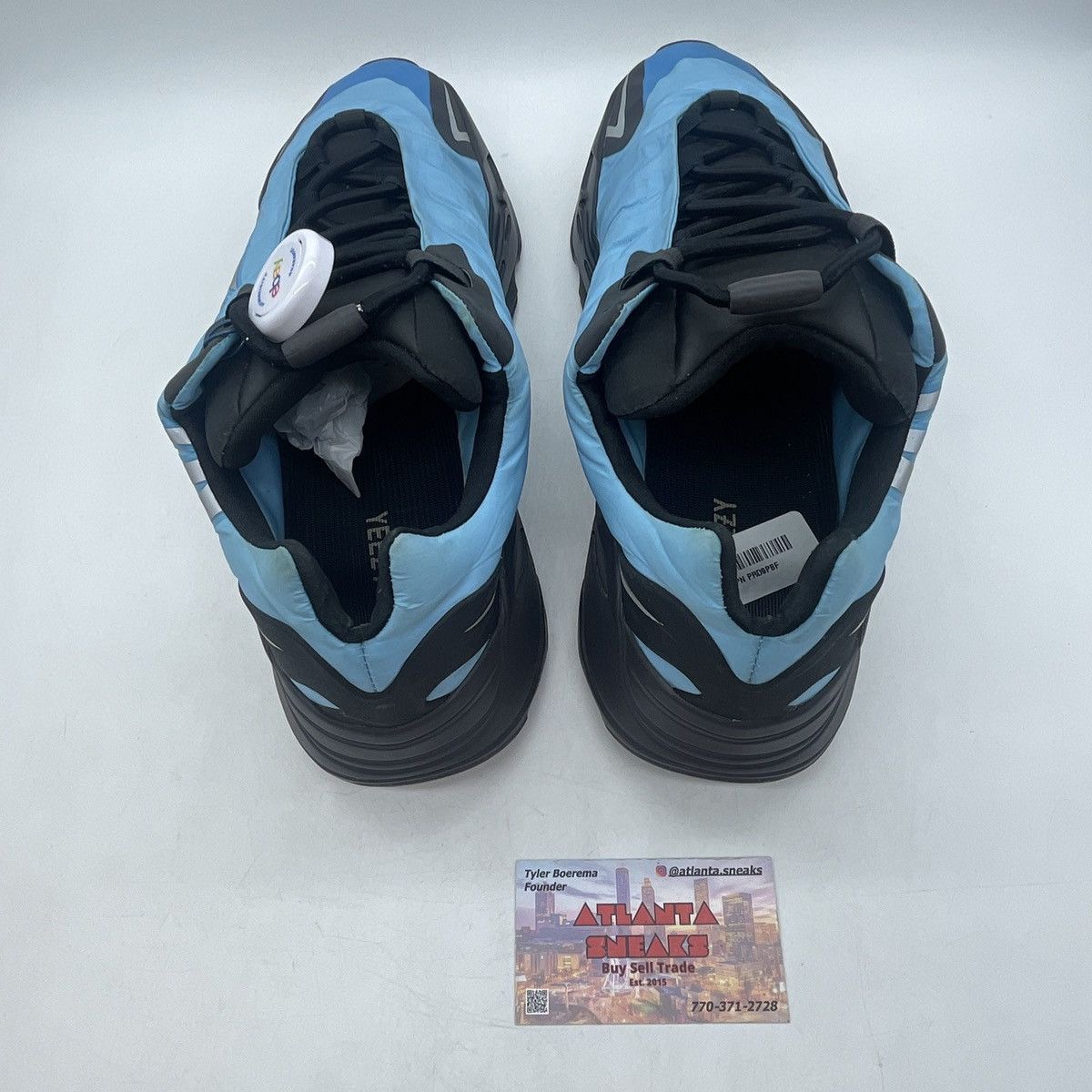 Adidas Yeezy boost 700 bright cyan Size US 13 / EU 46 - 6 Thumbnail
