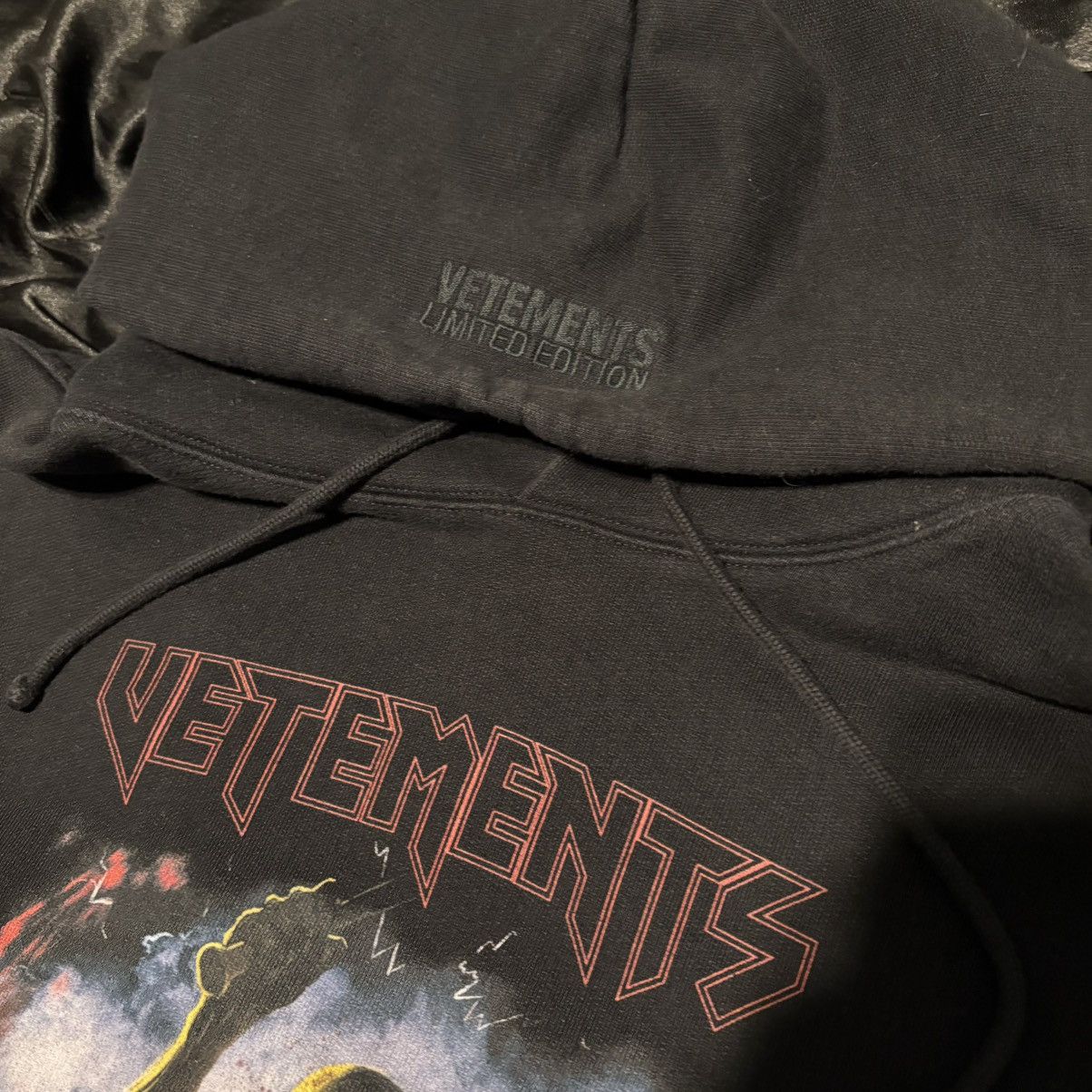 Vetements Book of the dead Iron Maiden hoodie Size US S / EU 44-46 / 1 - 3 Thumbnail