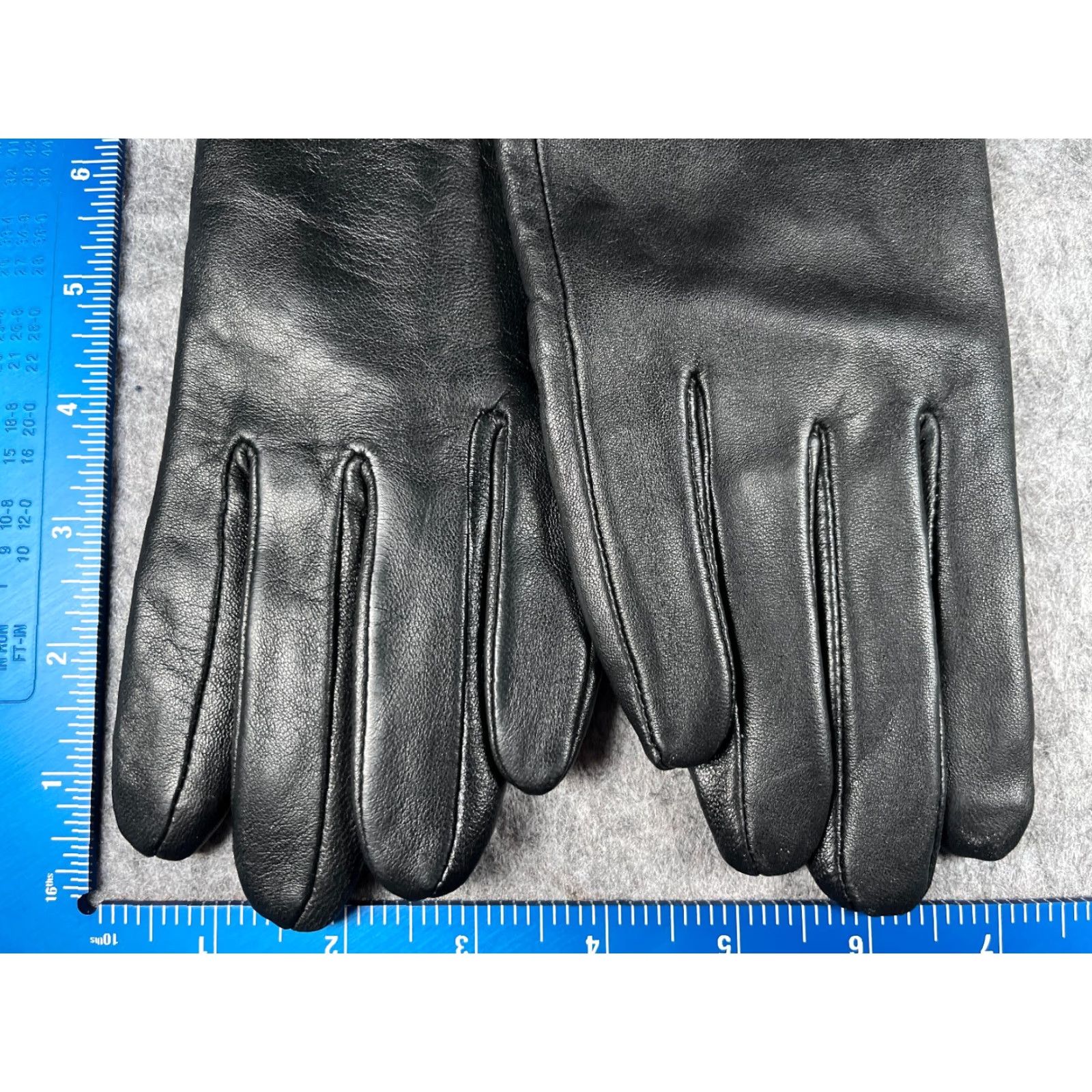 Vintage Time And Tru Gloves Women One Size Black Leather Lined NEW Glove Wrist Warm Winter Size ONE SIZE - 2 Thumbnail