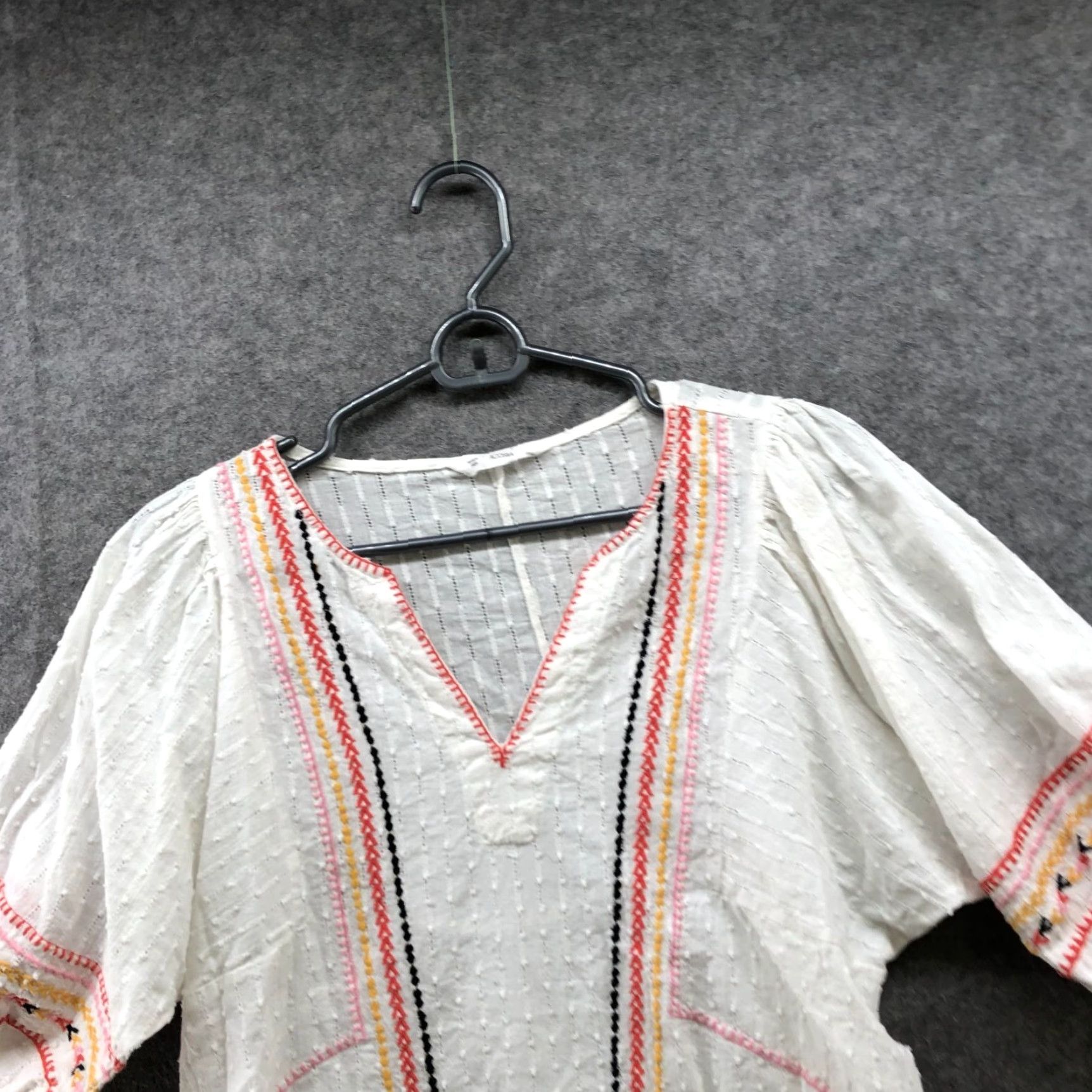 Vintage VINTAGE ACOS&A Women’s Cotton Embroidered Boho Blouse S Ivory V-Neck Short Sleeve Pullover Summer Beach Festival Size S / US 4 / IT 40 - 3 Thumbnail