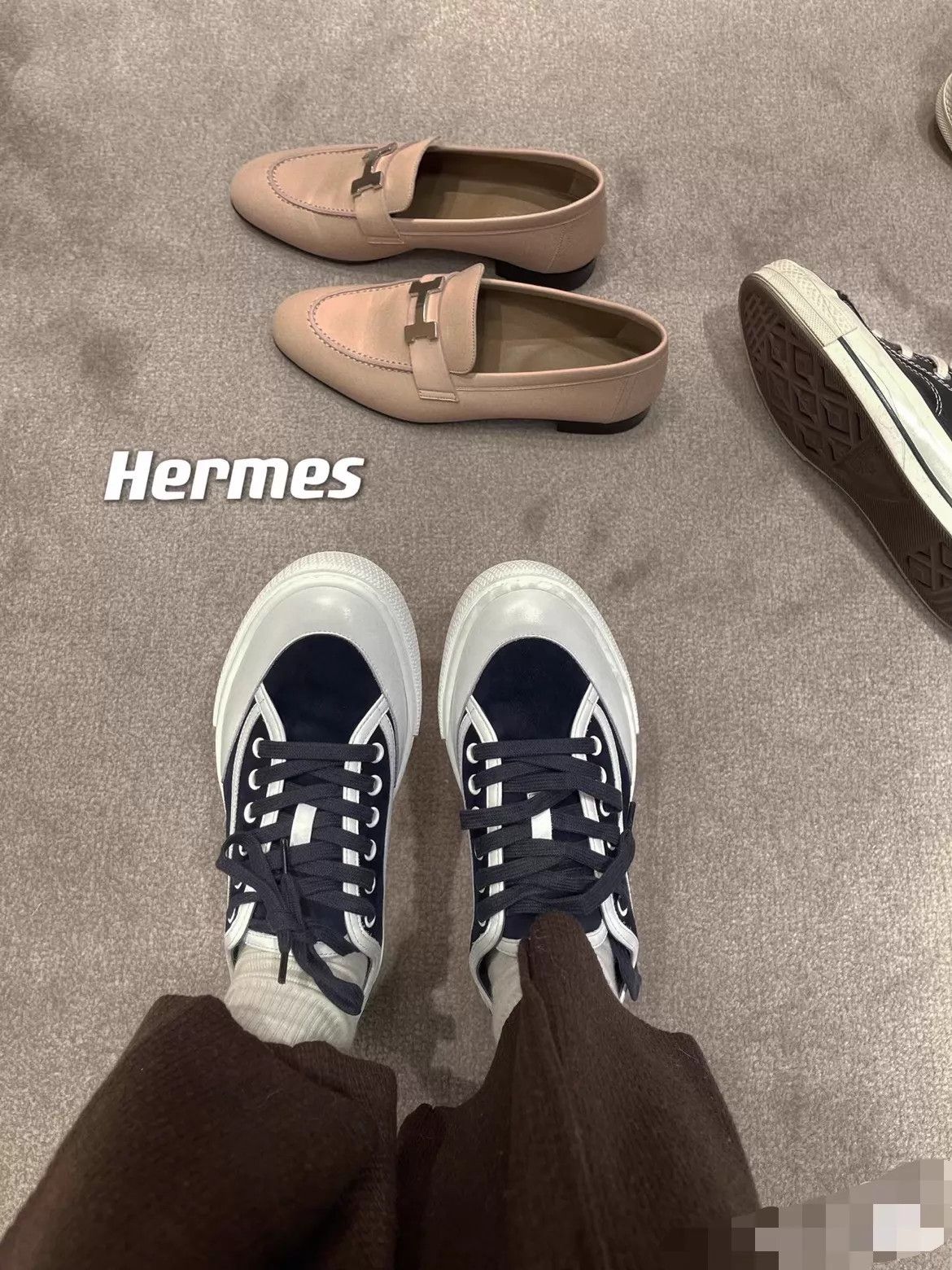 Hermes Hermes round low lace-up shoe navy white 35.5 new Size US 5 / IT 35 - 8 Thumbnail