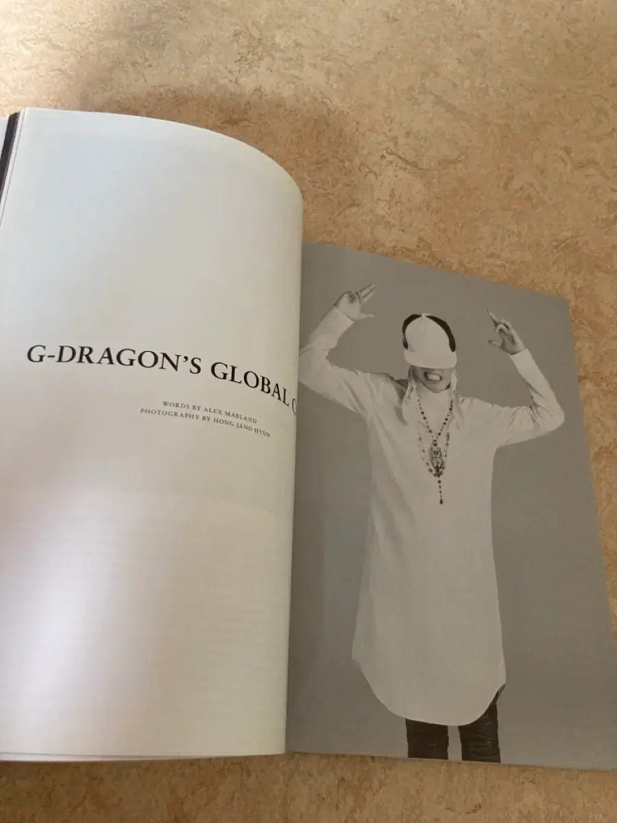 Other Hypebeast magazine G-dragon cover Size ONE SIZE - 2 Thumbnail