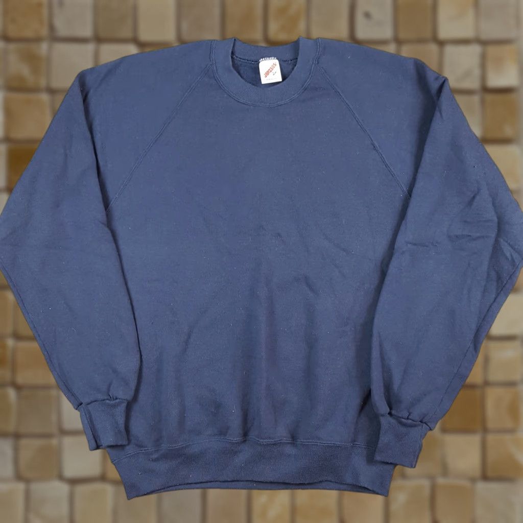 Jerzees VINTAGE Jerzees Sweatshirt Raglan Sleeve Crewneck Blue 80s Grunge Size L Women Pullover Size L / US 10 / IT 46 - 1 Thumbnail