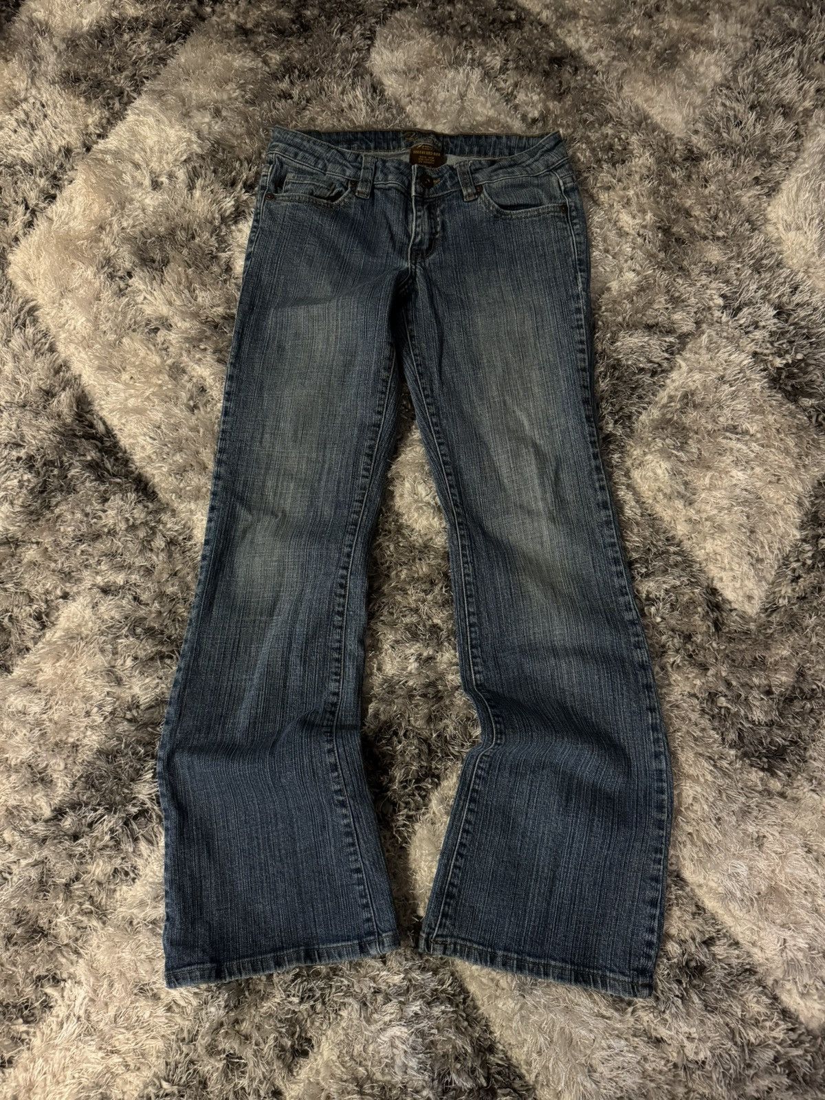 Forever 21 Vintage Forever 21 low-rise bootcut jeans Size 28" / US 6 / IT 42 - 2 Thumbnail