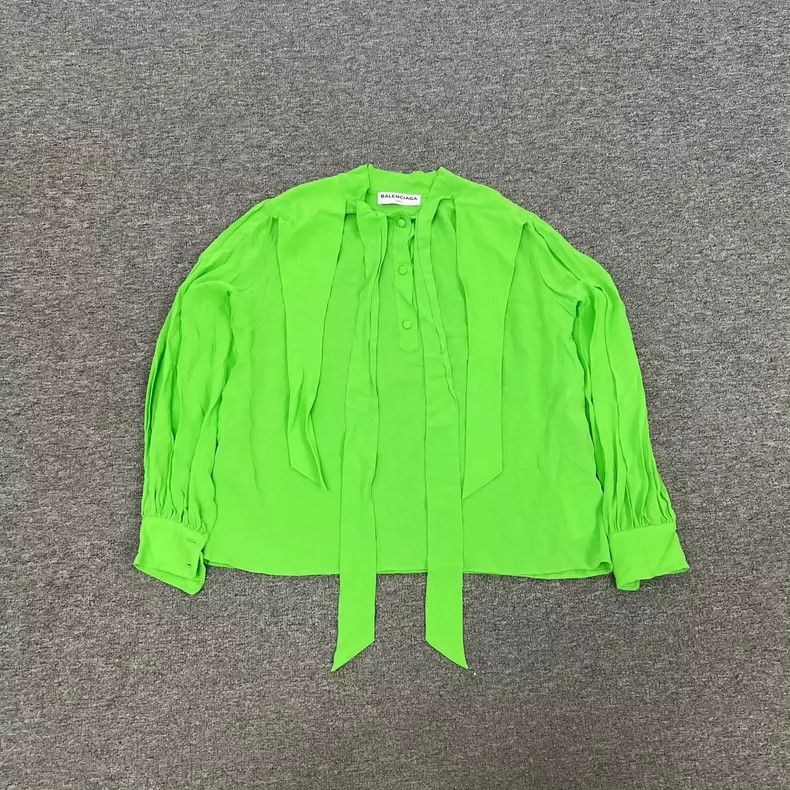 Balenciaga Balenciaga size 36 Bow shirt Size S / US 4 / IT 40 - 1 Thumbnail