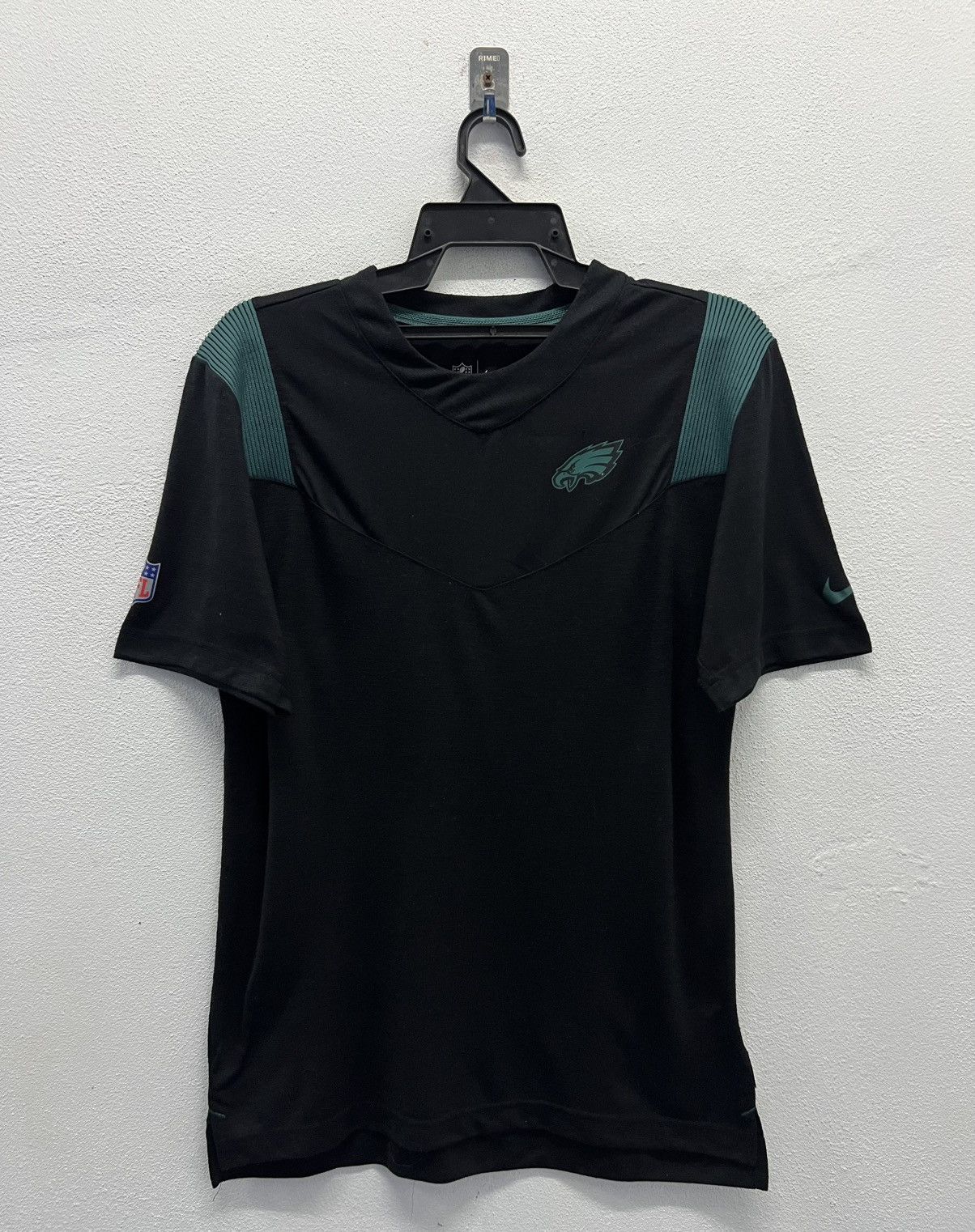 NFL × Nike × Vintage VINTAGE NFL NIKE DRI-FIT SHIRT Size US S / EU 44-46 / 1 - 1 Thumbnail