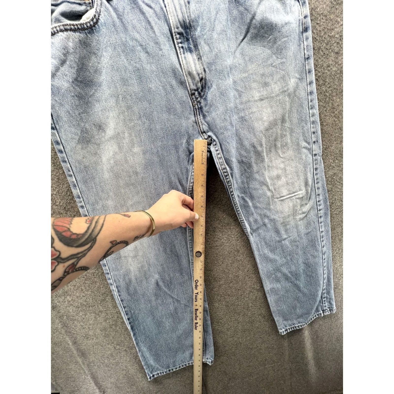 Levi's Levi's 505 Jeans Mens 38x30 Blue Regular Fit Straight Leg Denim Light Wash Size US 38 / EU 54 - 5 Thumbnail
