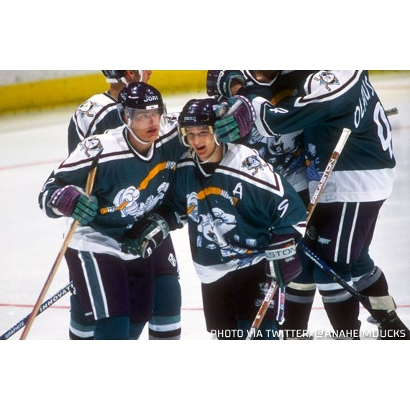 Ccm × NHL Anaheim Mighty Ducks 90s CCM WILD WING jersey 2X NHL vintage Size US XXL / EU 58 / 5 - 8 Thumbnail