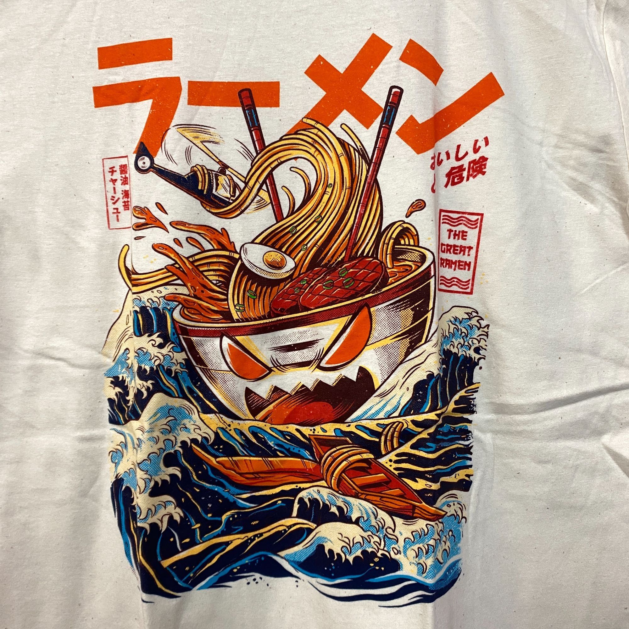 Threadless Ramen at sea beige Tshirt size medium Size US M / EU 48-50 / 2 - 2 Thumbnail
