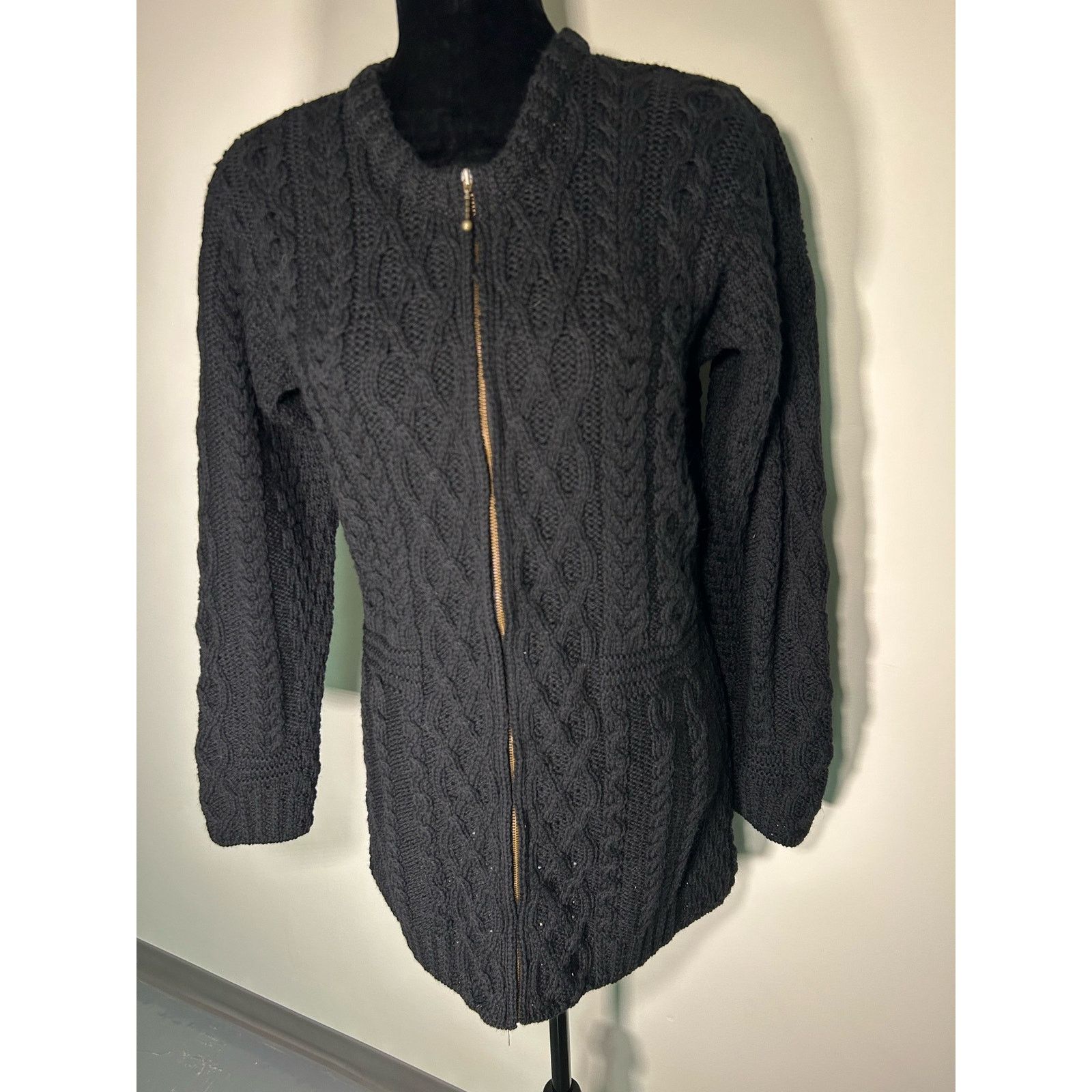 Other Merino Wool Kilronan Knitwear Sweater 100% Wool NWOT Size S / US 4 / IT 40 - 1 Thumbnail