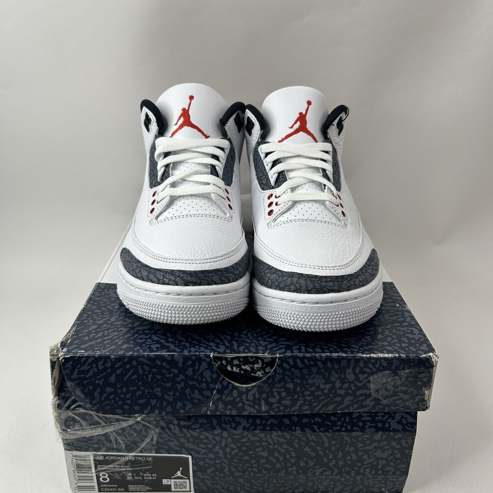 Nike Nike Air Jordan 3 Retro SE “Fire Red/Denim” 2024 Size US 8 / EU 41 - 2 Thumbnail