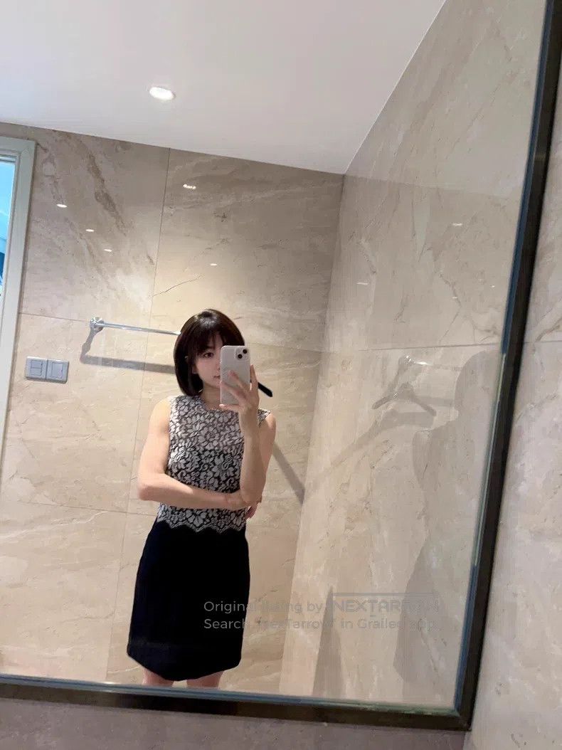Valentino Valentino Lace dress Size S / US 4 / IT 40 - 6 Thumbnail