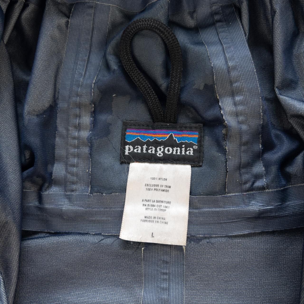 Patagonia Vintage Patagonia Front Pocket Rain Coat Size L Size US L / EU 52-54 / 3 - 3 Thumbnail