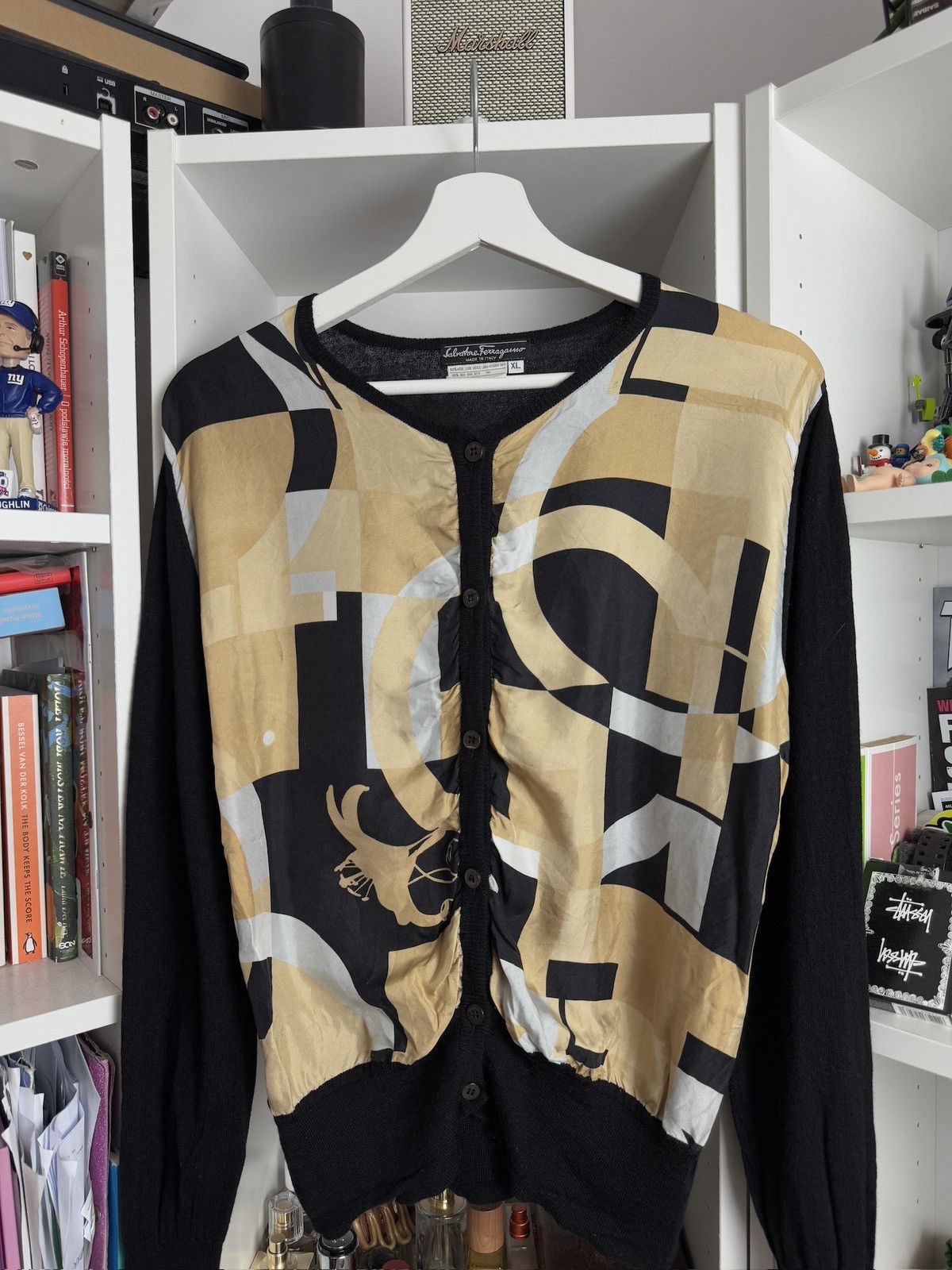 Designer × Salvatore Ferragamo × Vintage Vintage 90s Salvatore Ferragamo silk & wool cardigan sweater Size M / US 6-8 / IT 42-44 - 3 Thumbnail