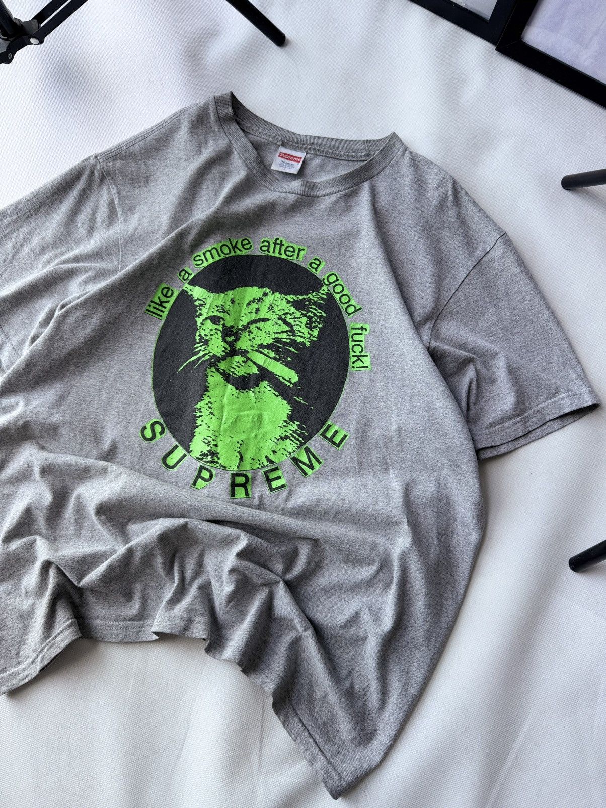 Supreme × Vintage Vintage Supreme Smoke Cat 🐈 Tee Hype like a 💨 after sex Size US L / EU 52-54 / 3 - 3 Thumbnail