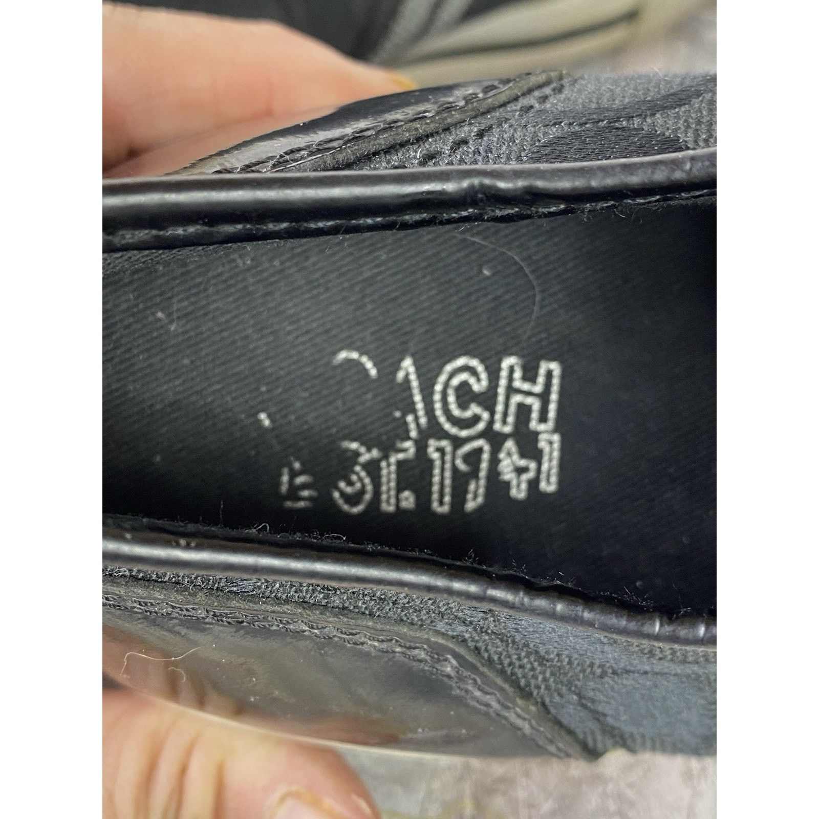 Coach Coach "Folly" Black White Signature Jacquard/Patent Sneakers Size US 7 / IT 37 - 6 Thumbnail