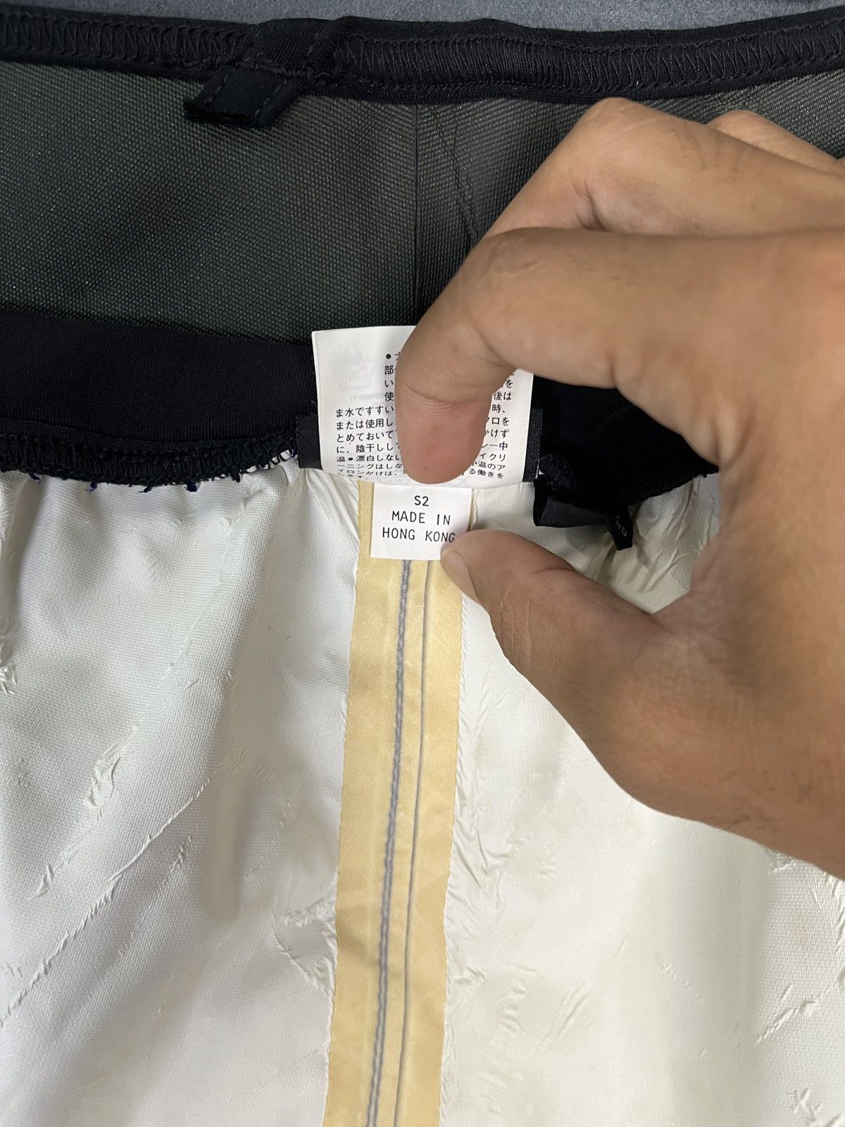 Patagonia × Vintage Patagonia Waterproof Outdoor Pants Size US 31 - 10 Thumbnail