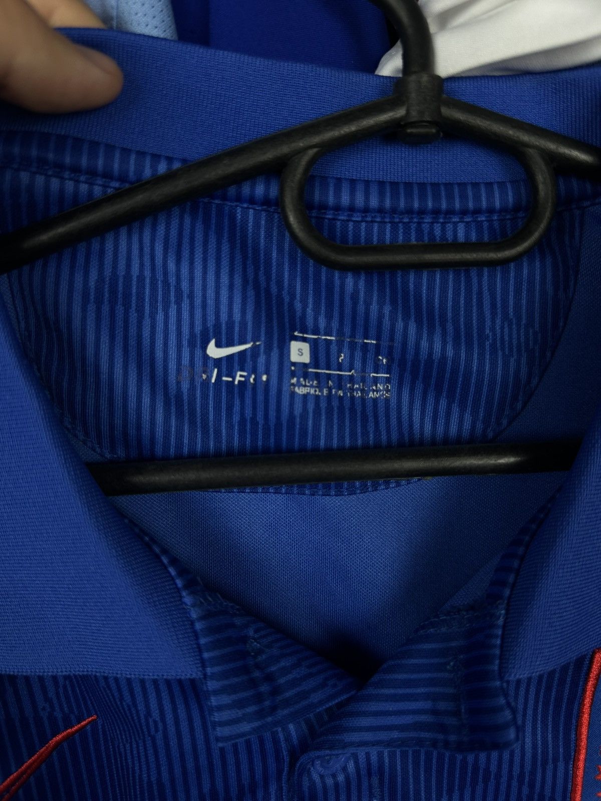 Other NIKE ENGLAND 2020 2022 AWAY SHIRT FOOTBALL SOCCER JERSEY Size US S / EU 44-46 / 1 - 4 Thumbnail