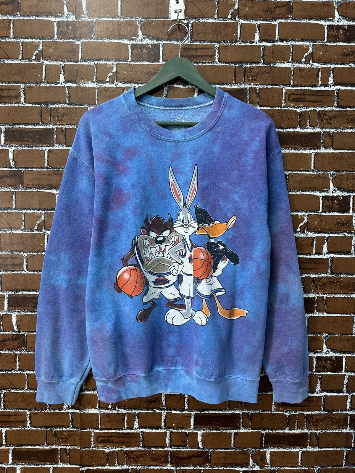 Vintage Vintage Space Jam Tazmania Back Heat Tye Dye Crewneck Z387 Size US S / EU 44-46 / 1 - 1 Thumbnail