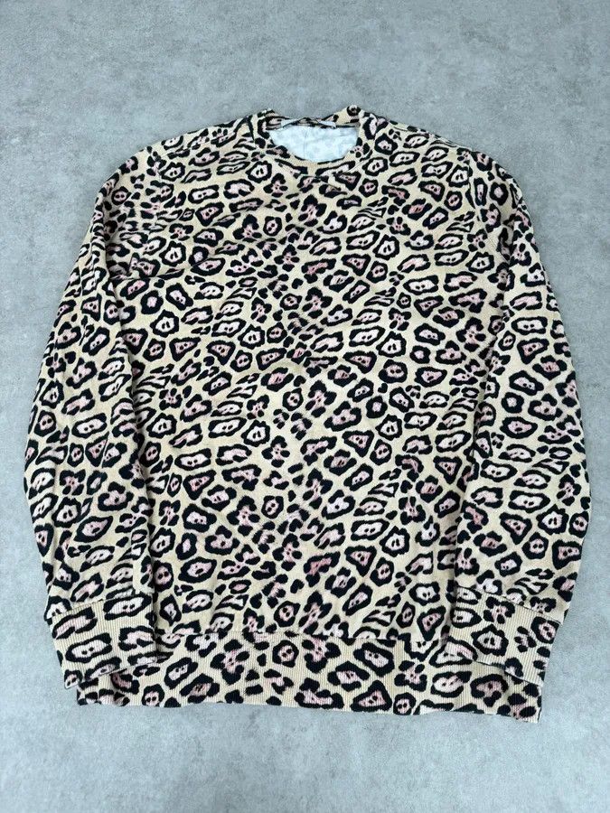 Givenchy AW2016 Givenchy Beige Leopard Sweater by Riccardo Tisci Size US M / EU 48-50 / 2 - 1 Thumbnail