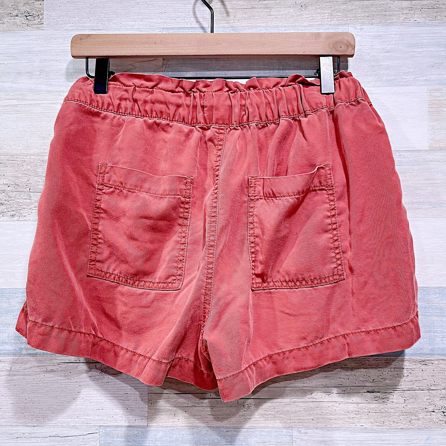 Loft LOFT Pull On Soft Twill Shorts Red Womens SP Small Petite Size 27" / US 4 / IT 40 - 4 Thumbnail