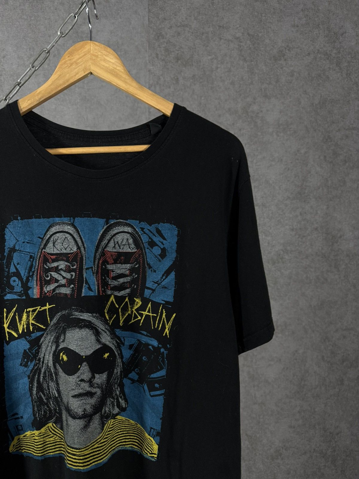 Band Tees Kurt Cobain Nirvana rock band tee Size US XL / EU 56 / 4 - 2 Thumbnail