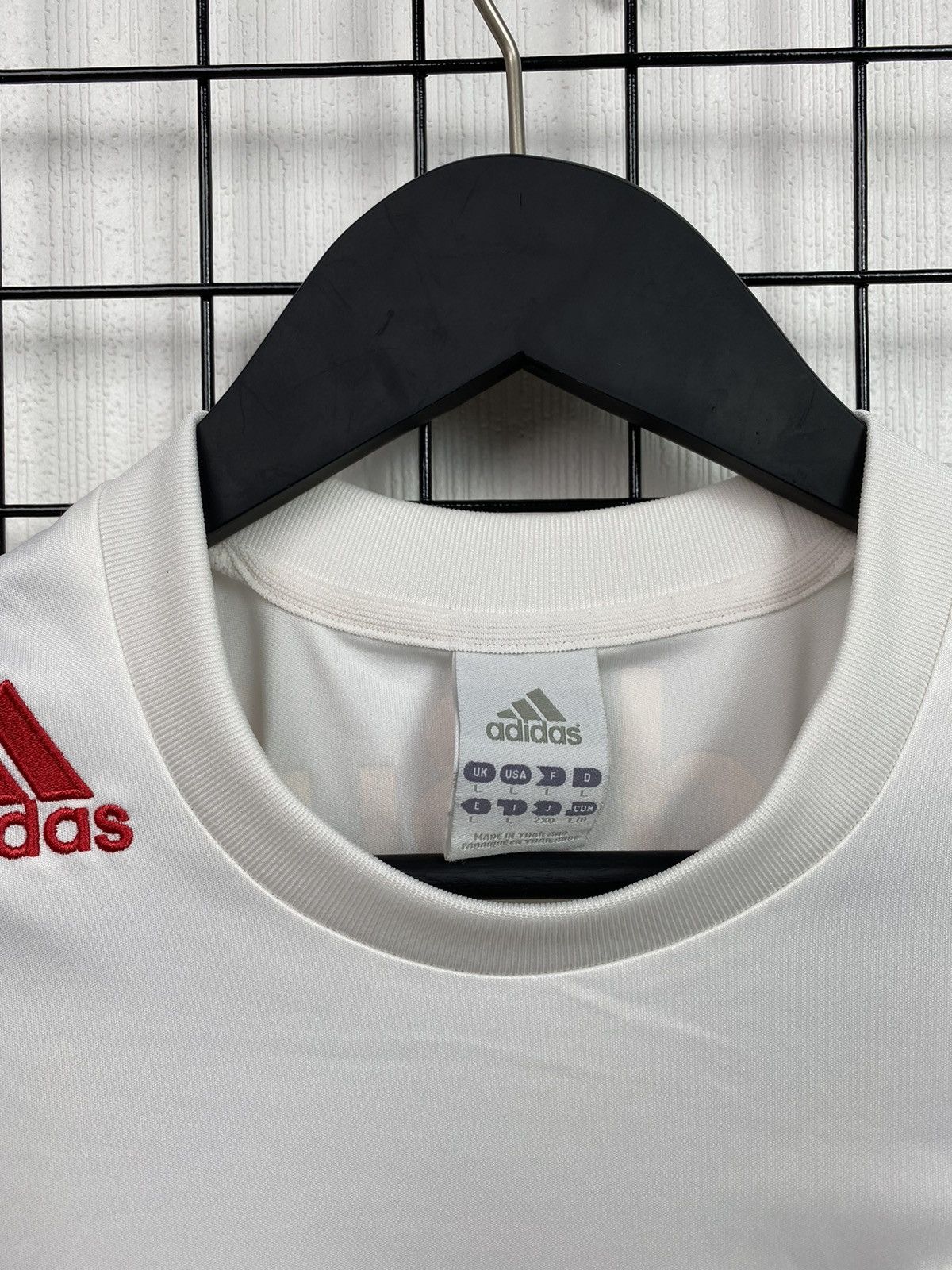 Adidas × Vintage #5 Red Bull Salzburg Home 2005 2006 Football Soccer Jersey L Size US L / EU 52-54 / 3 - 8 Thumbnail