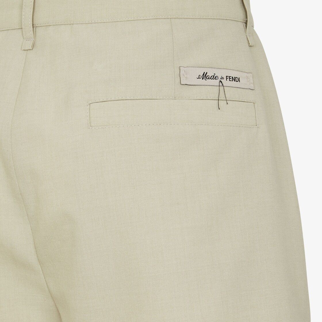 Fendi o1s1wg111025 Short Trousers in Grey Size US 36 / EU 52 - 3 Thumbnail